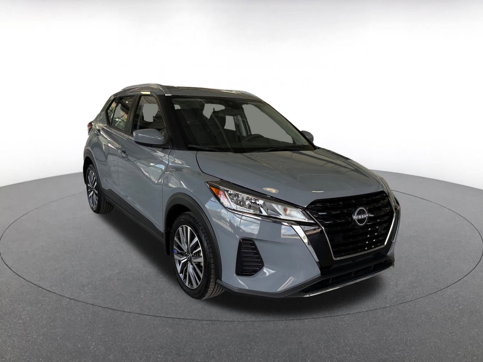 Thumbnail: 2024 Nissan Kicks - 1
