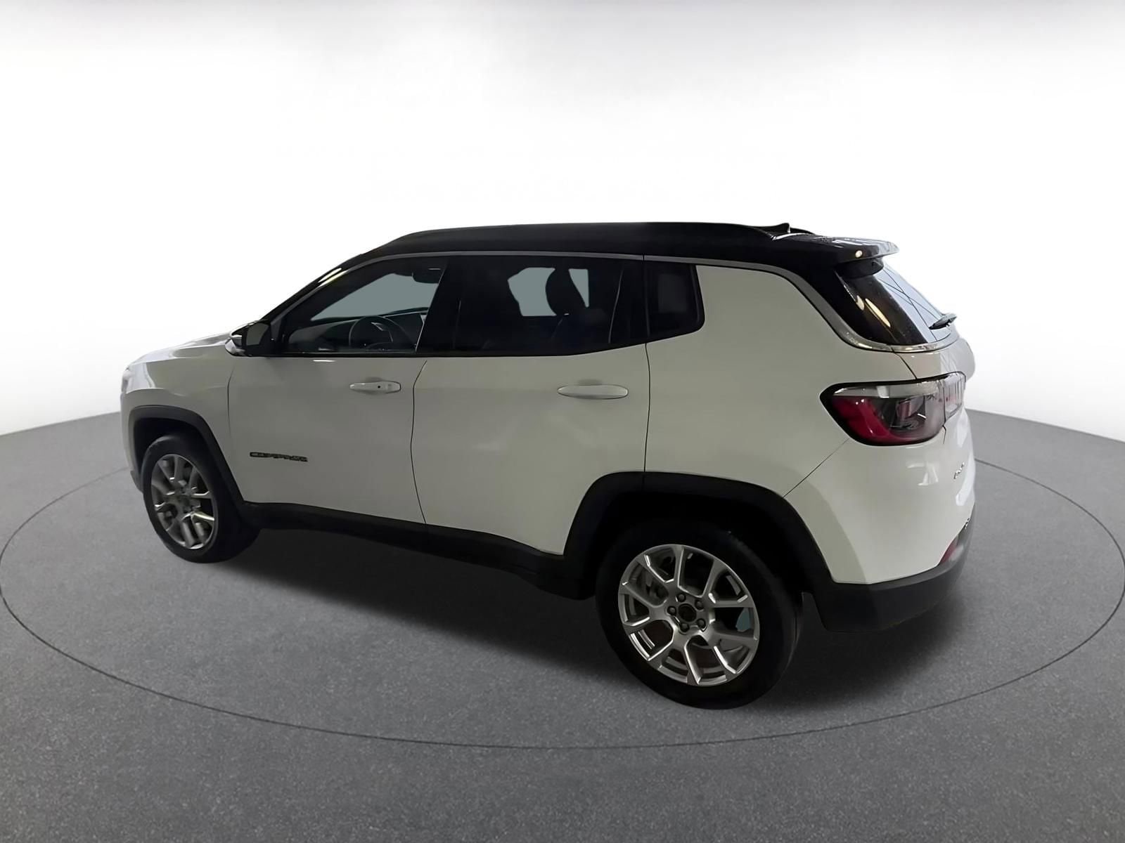 Thumbnail: 2025 Jeep Compass - 10