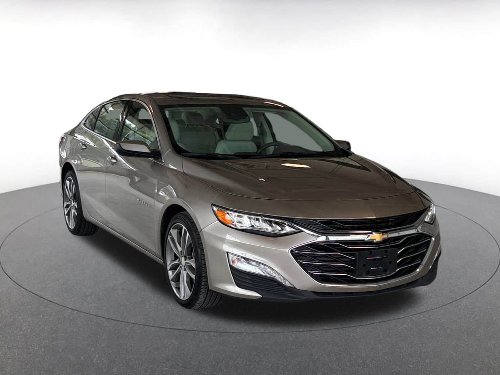 Thumbnail: 2024 Chevrolet Malibu - 1