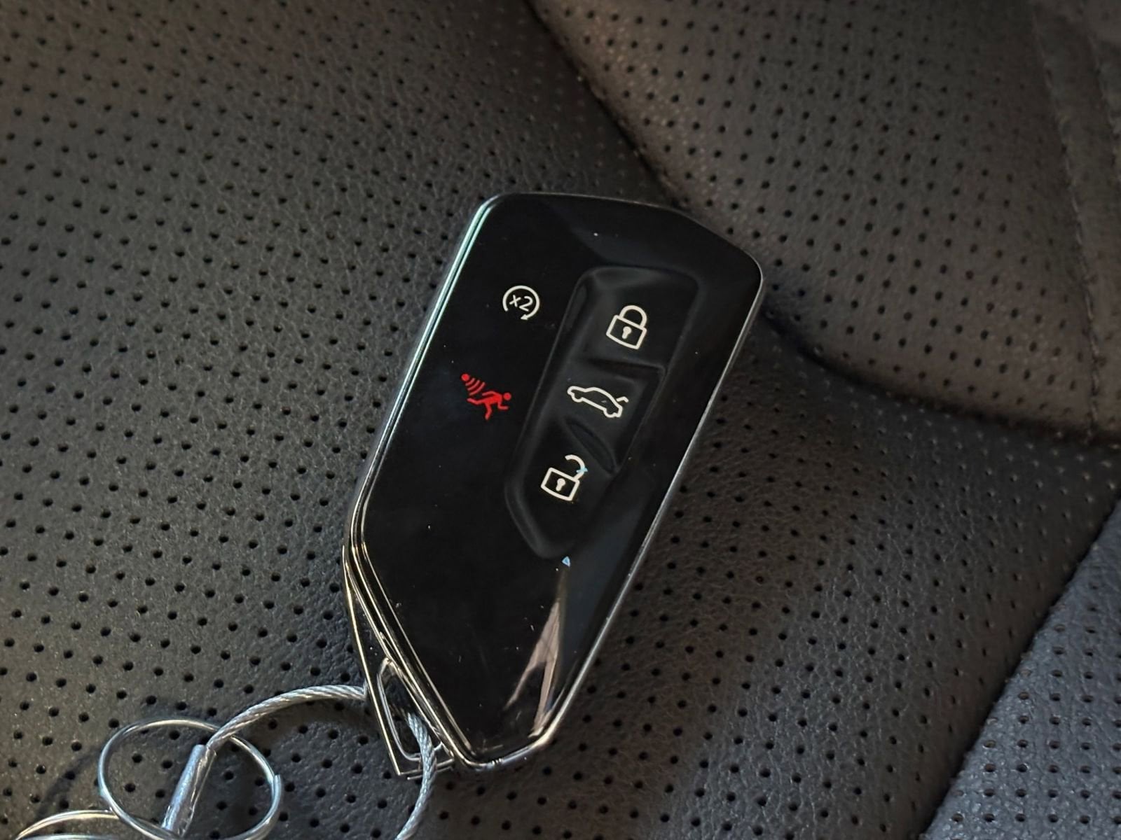 Thumbnail: 2025 Volkswagen Atlas - 21