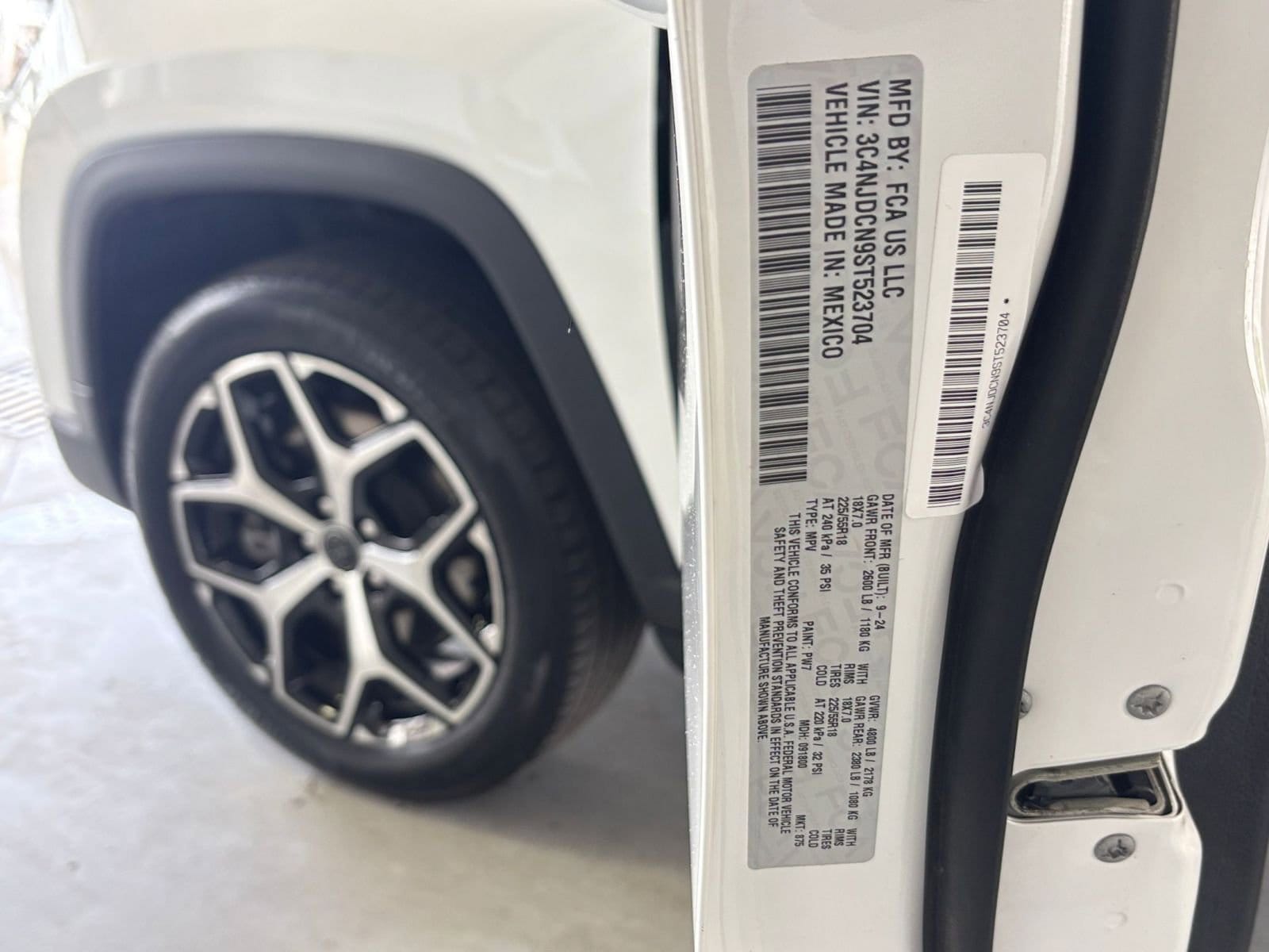 Thumbnail: 2025 Jeep Compass - 35