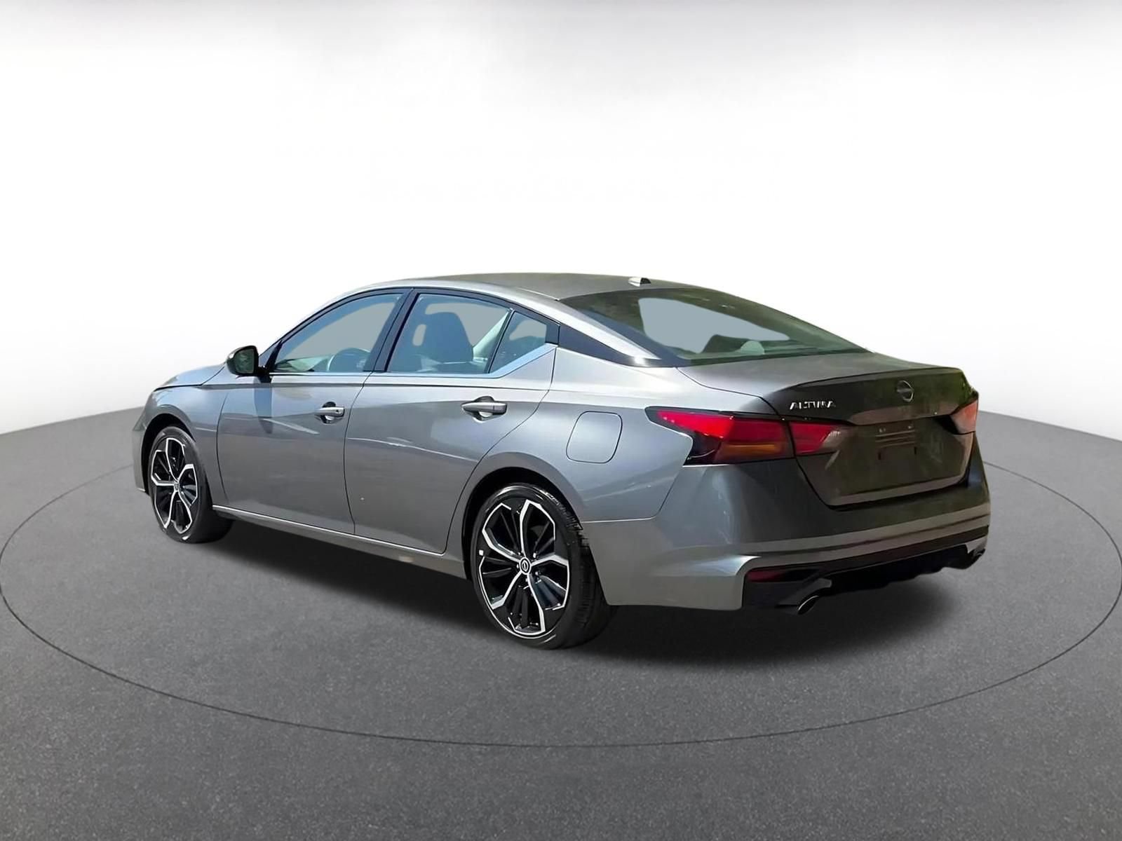 Thumbnail: 2025 Nissan Altima - 11