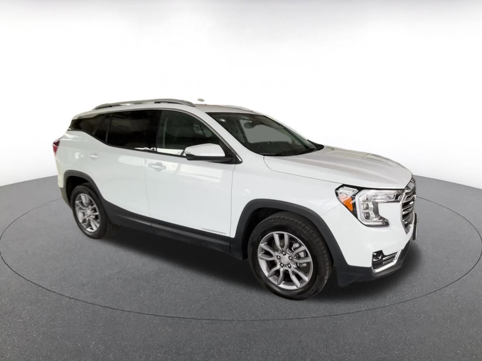 Thumbnail: 2024 GMC Terrain - 2