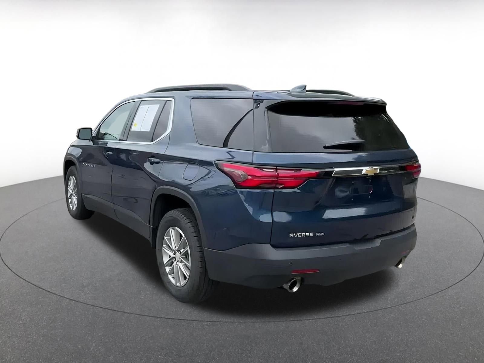 Thumbnail: 2023 Chevrolet Traverse - 11