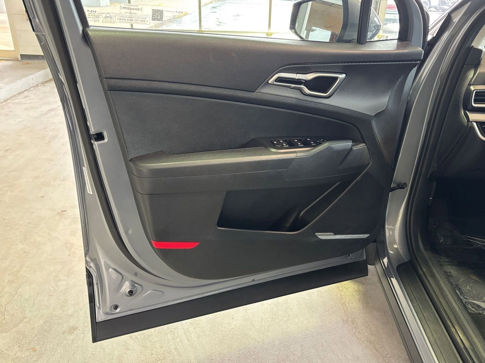 Thumbnail: 2025 Kia Sportage - 25