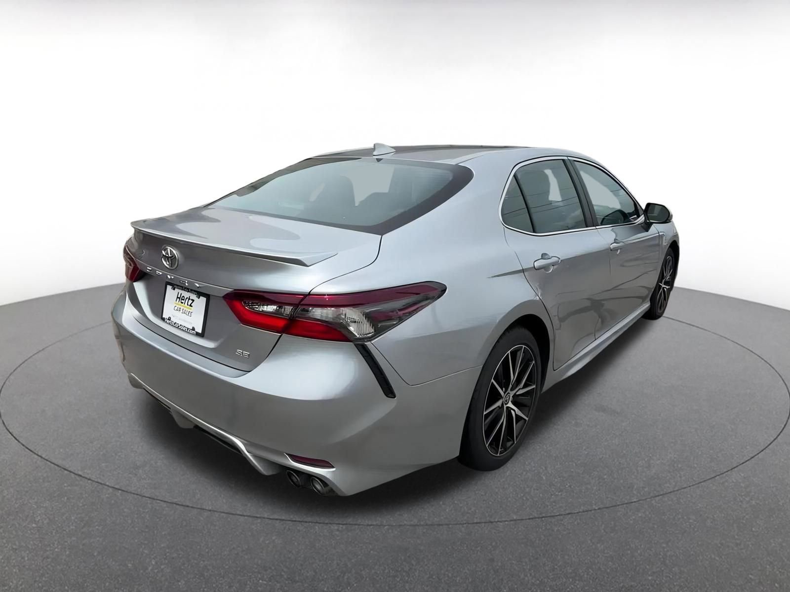 2024 Toyota Camry SE 13