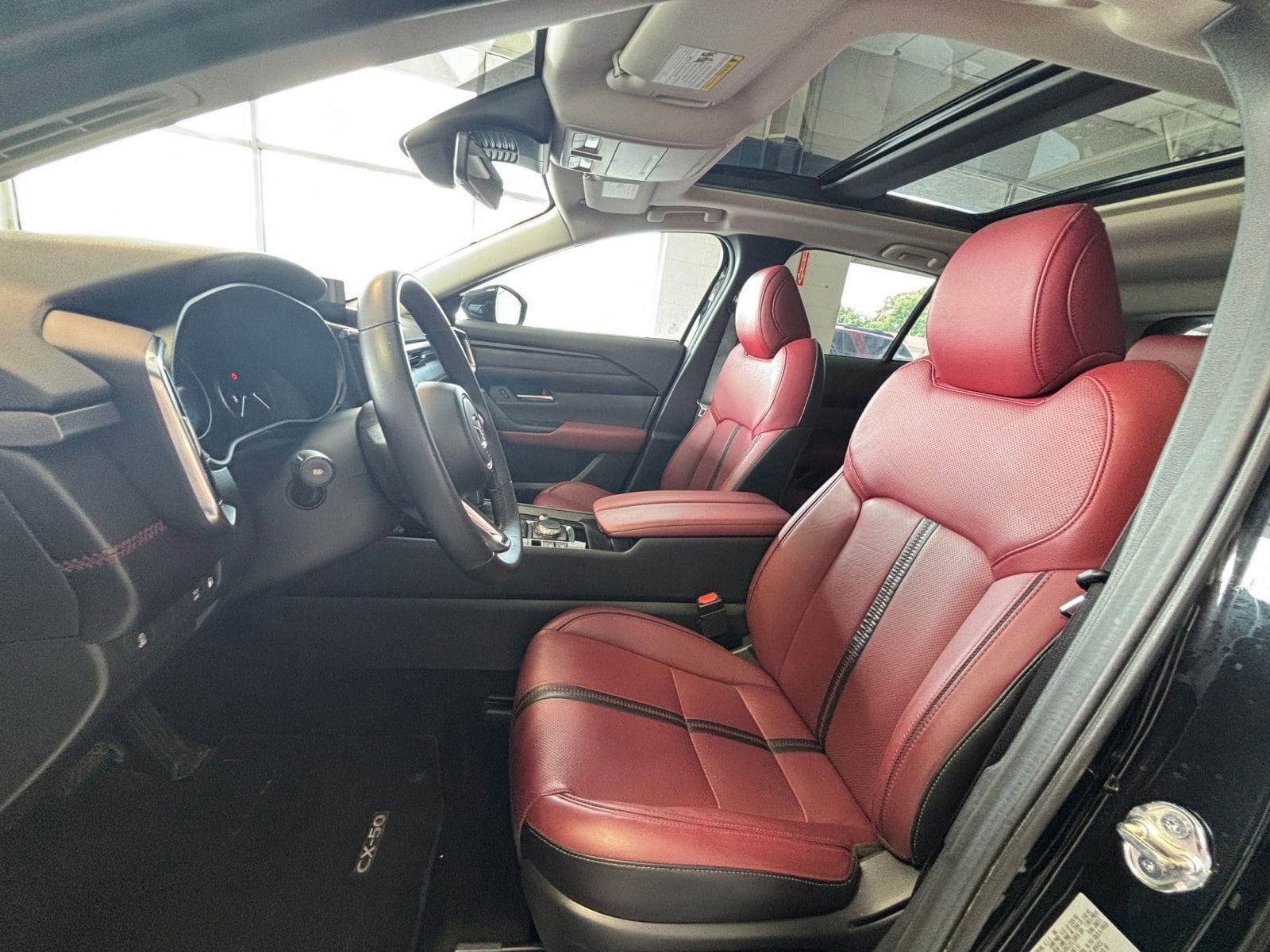 Thumbnail: 2025 Mazda CX-50 - 33