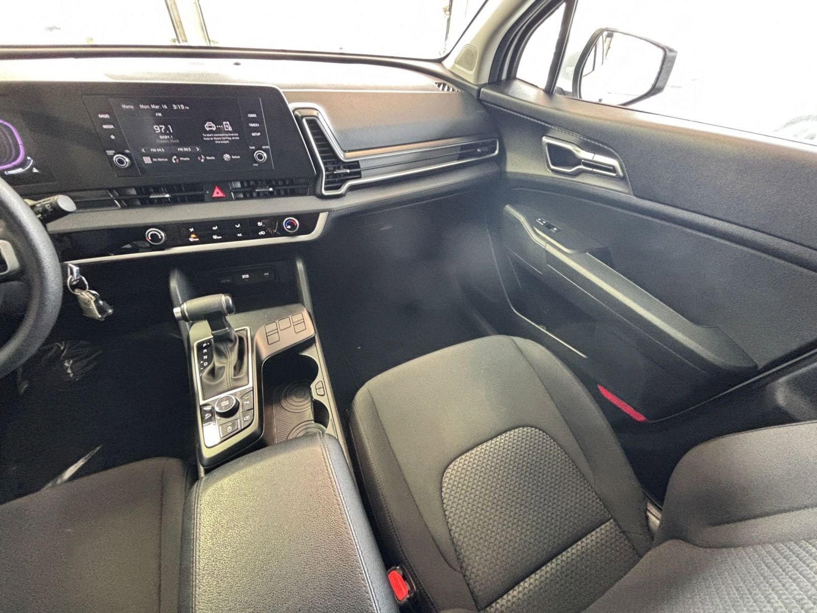 Thumbnail: 2025 Kia Sportage - 34