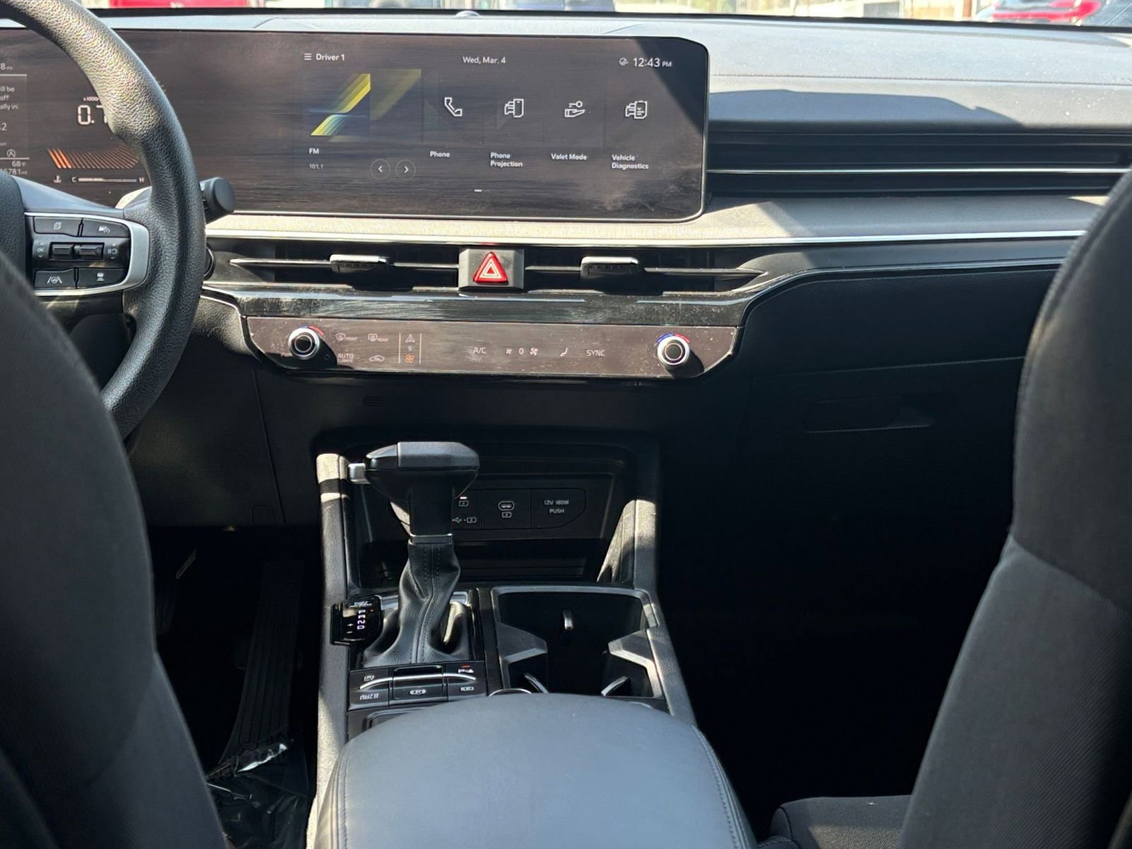 Thumbnail: 2025 Kia K5 - 18