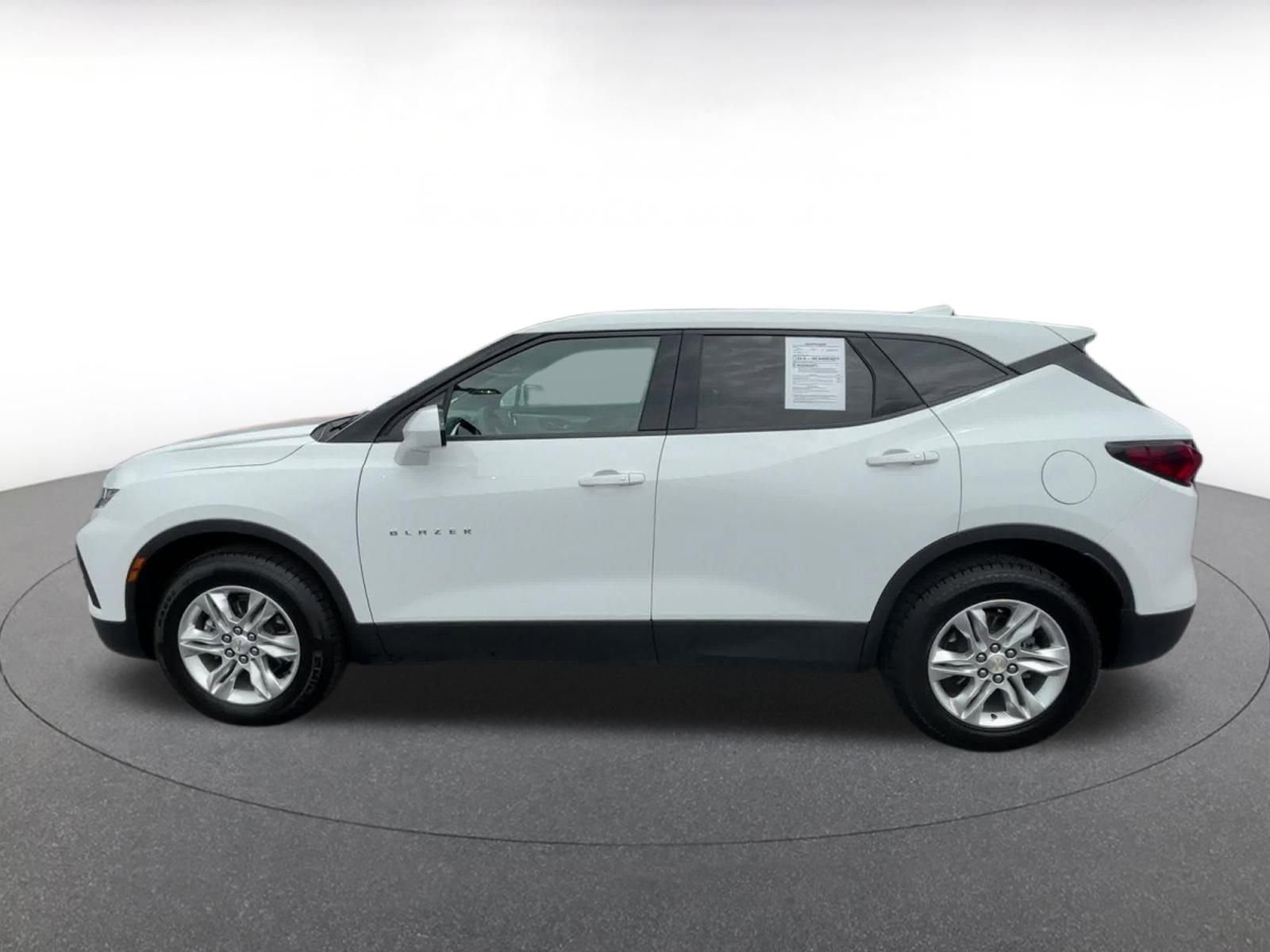 Thumbnail: 2022 Chevrolet Blazer - 8