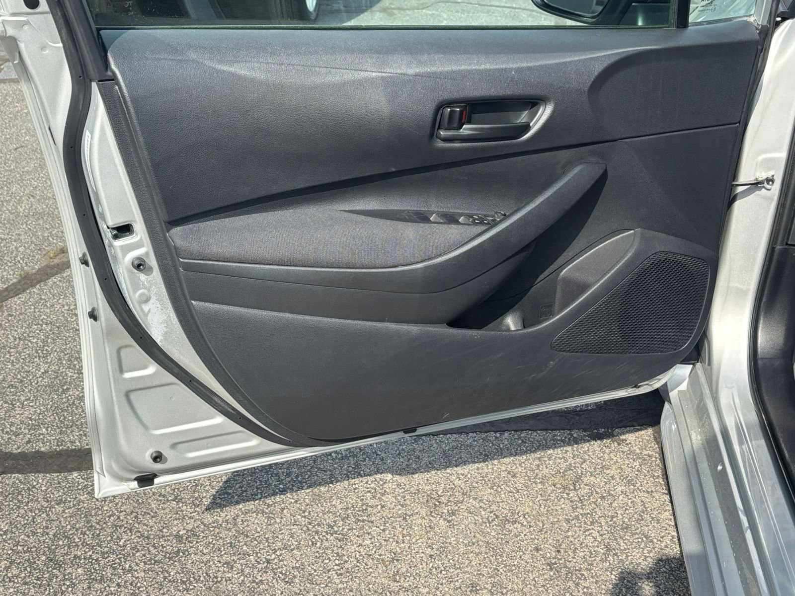 Thumbnail: 2025 Toyota Corolla - 18