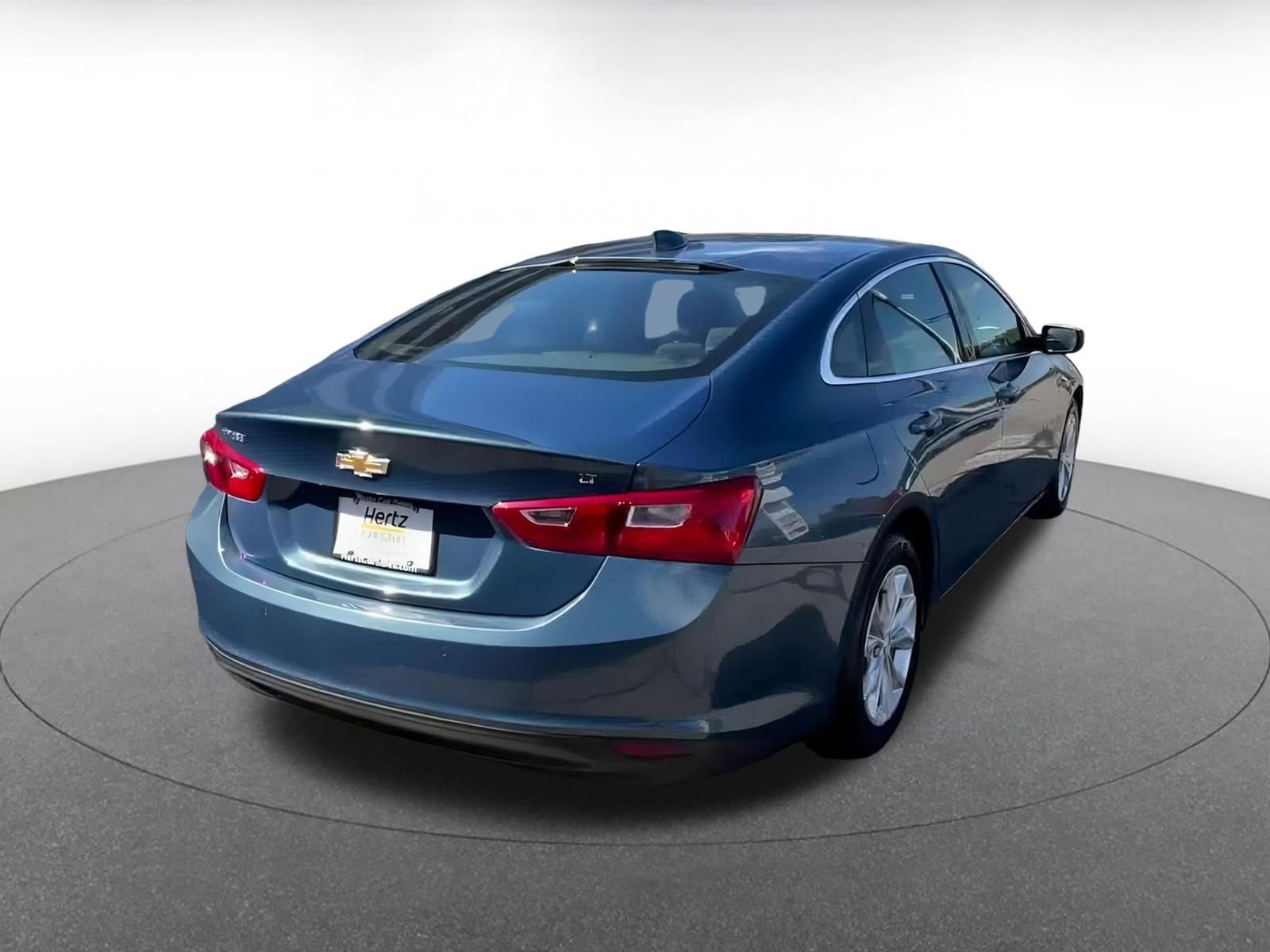 Thumbnail: 2024 Chevrolet Malibu - 15