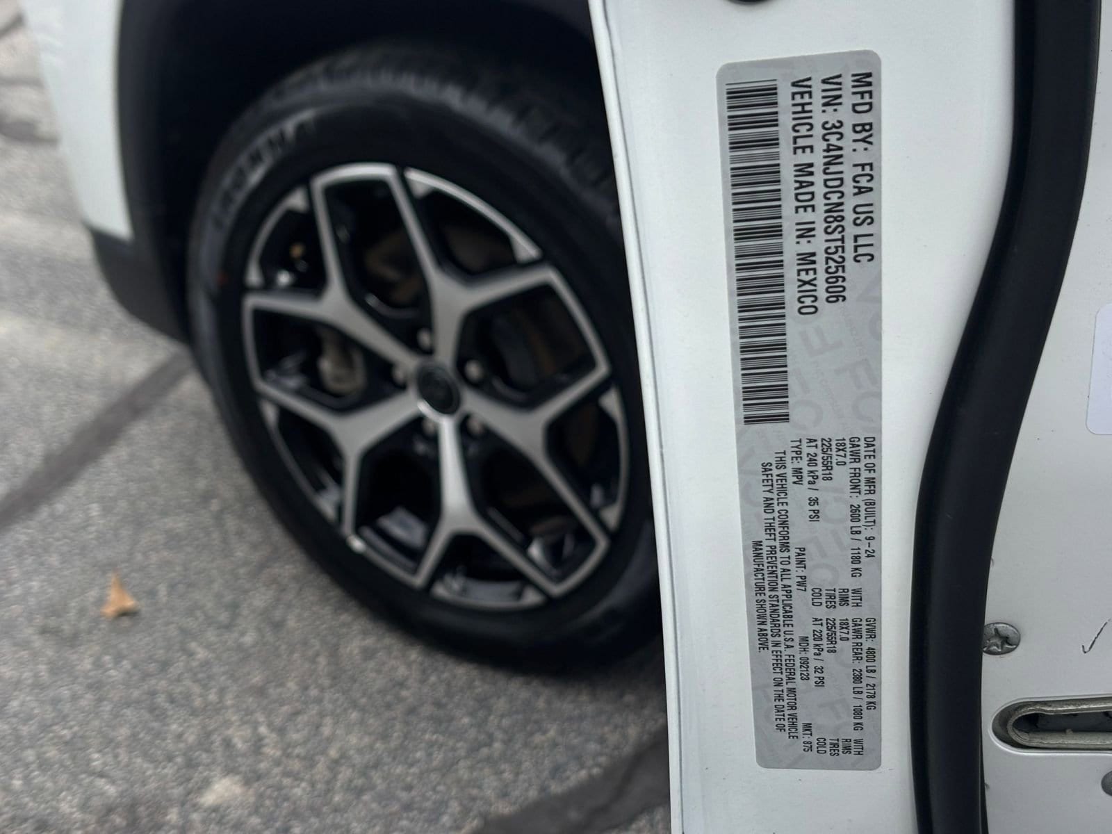 Thumbnail: 2025 Jeep Compass - 33