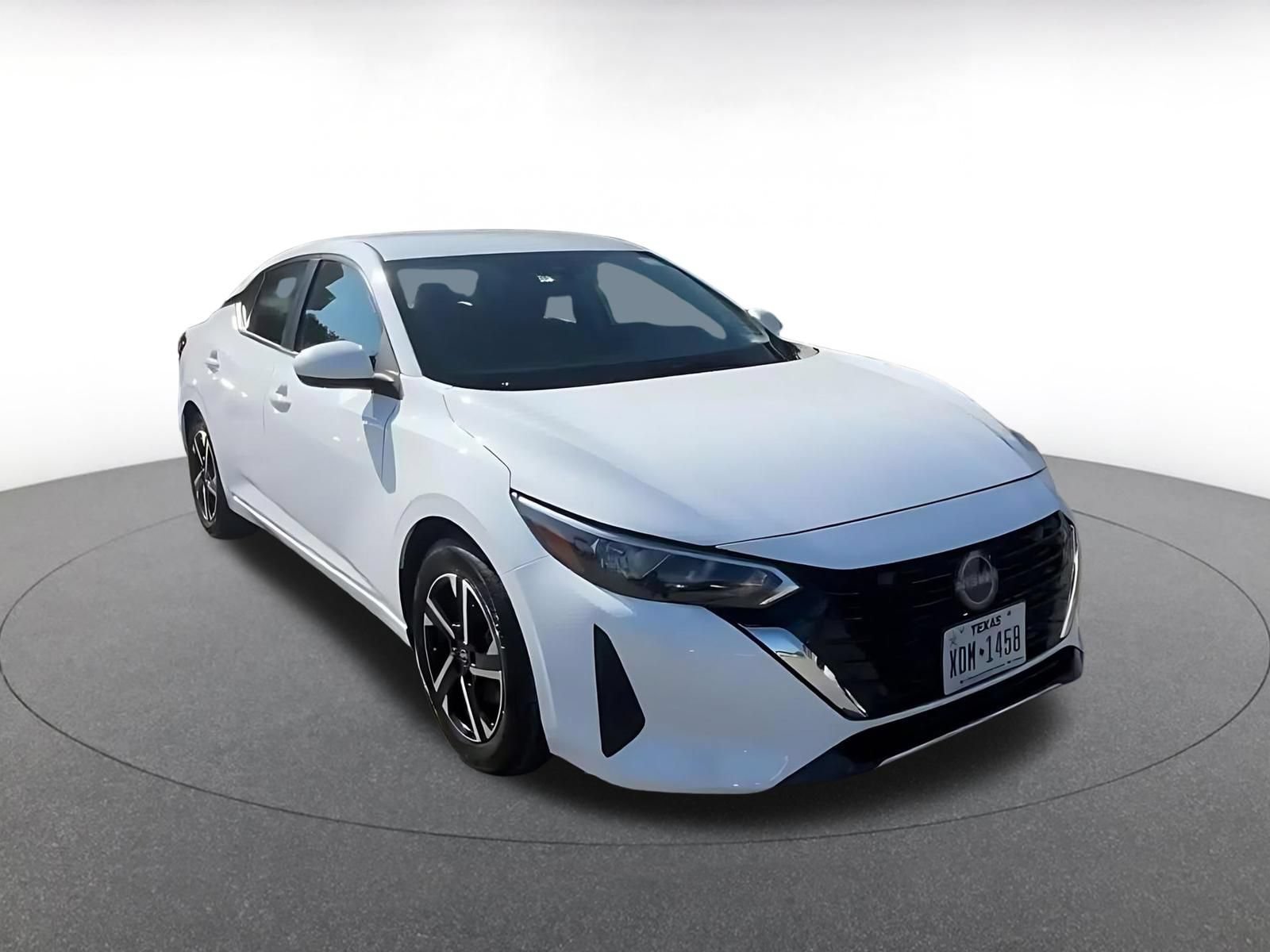 Thumbnail: 2025 Nissan Sentra - 3