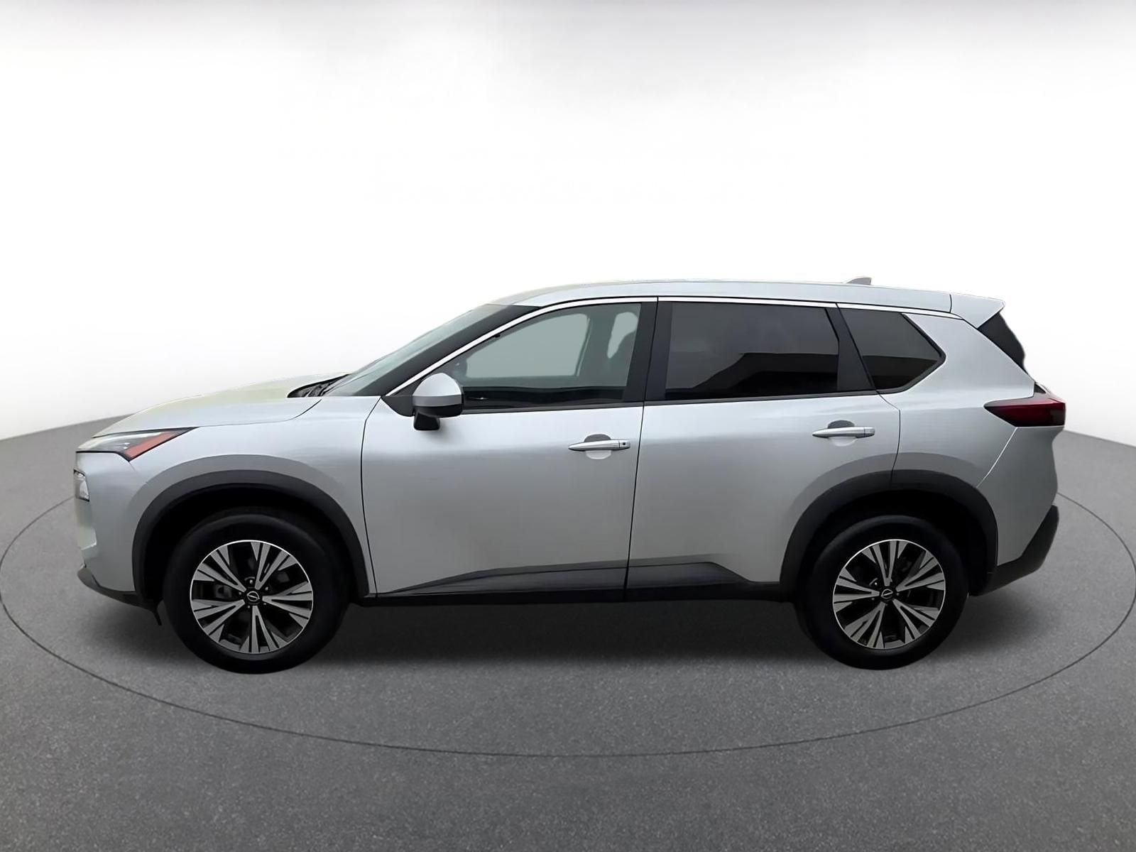 Thumbnail: 2023 Nissan Rogue - 8