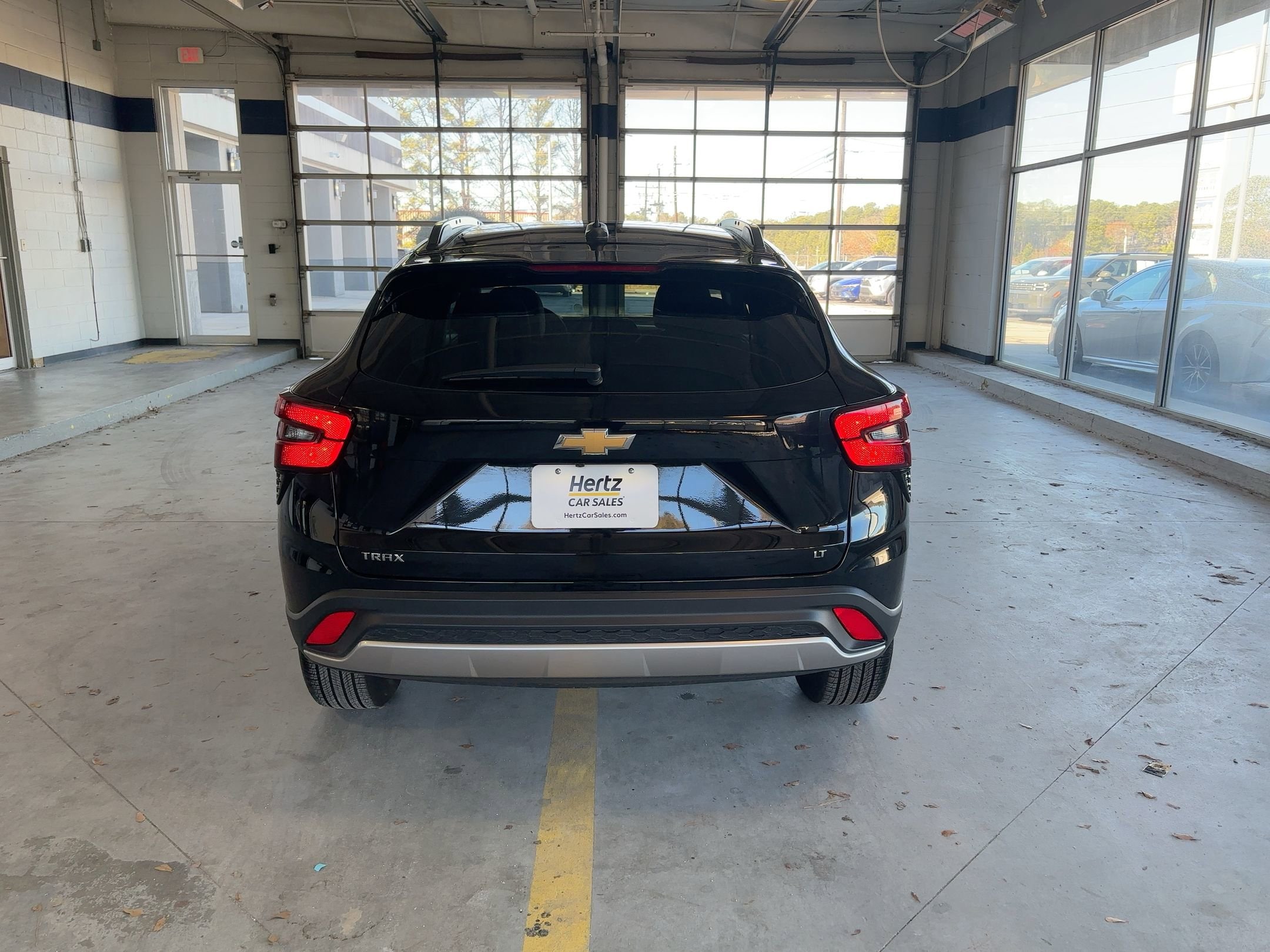 Thumbnail: 2025 Chevrolet Trax - 3