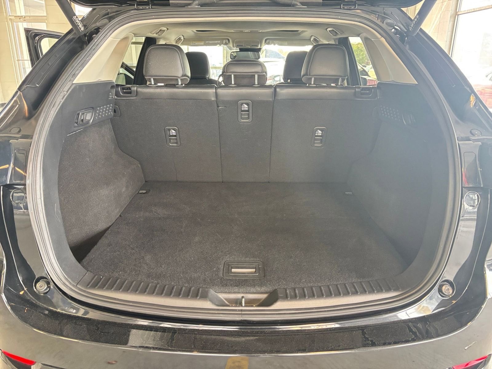 Thumbnail: 2025 Mazda CX-5 - 33