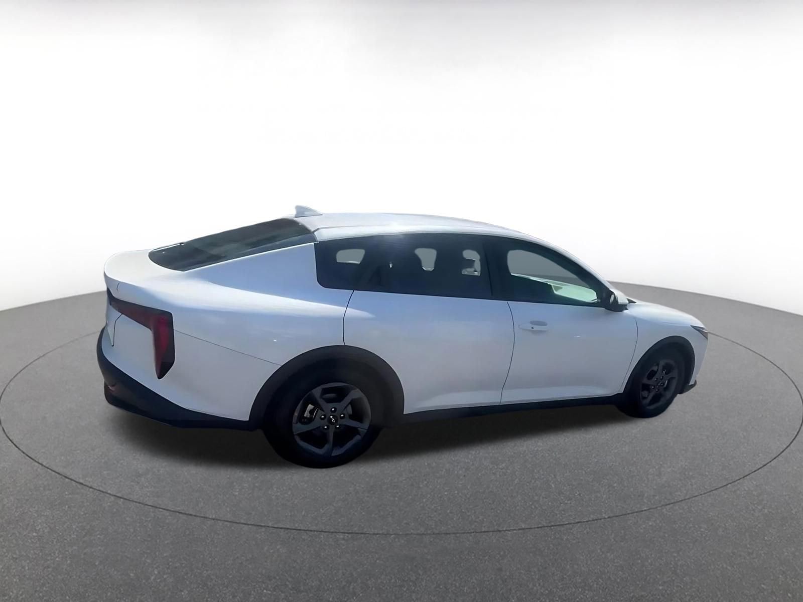 Thumbnail: 2025 Kia K4 - 12