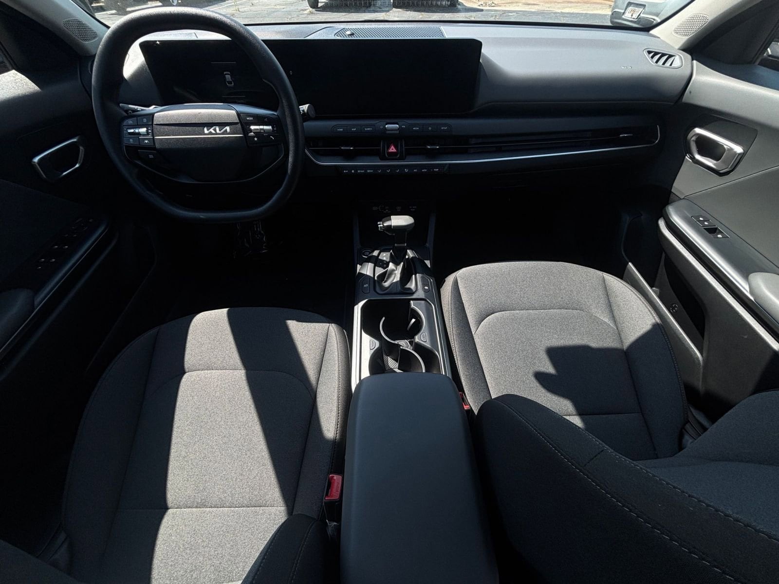 Thumbnail: 2025 Kia K4 - 33