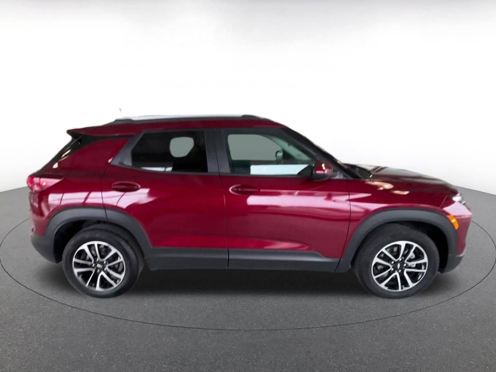 Thumbnail: 2025 Chevrolet TrailBlazer - 20