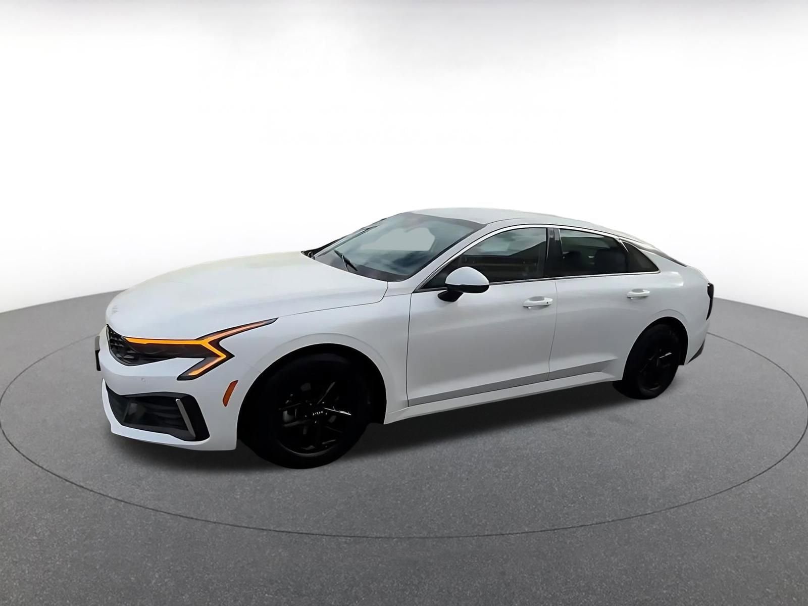 Thumbnail: 2025 Kia K5 - 11