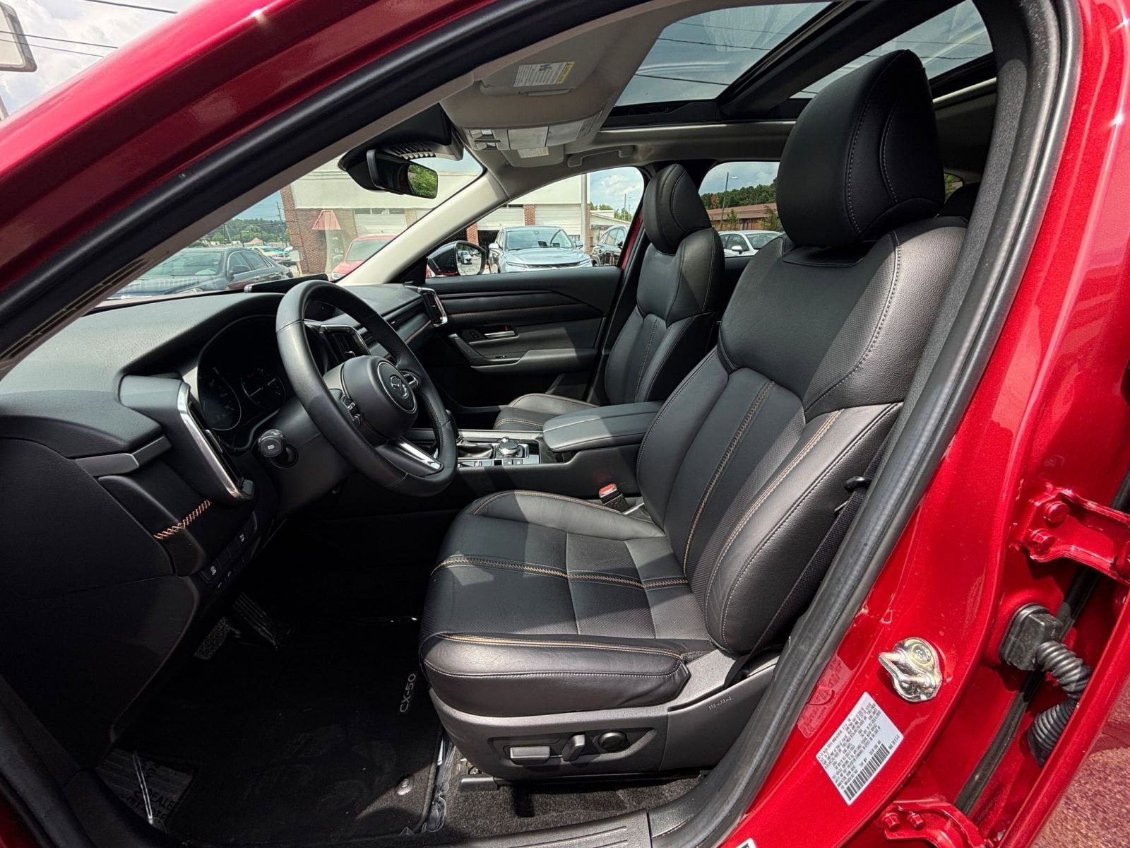 Thumbnail: 2025 Mazda CX-50 - 28