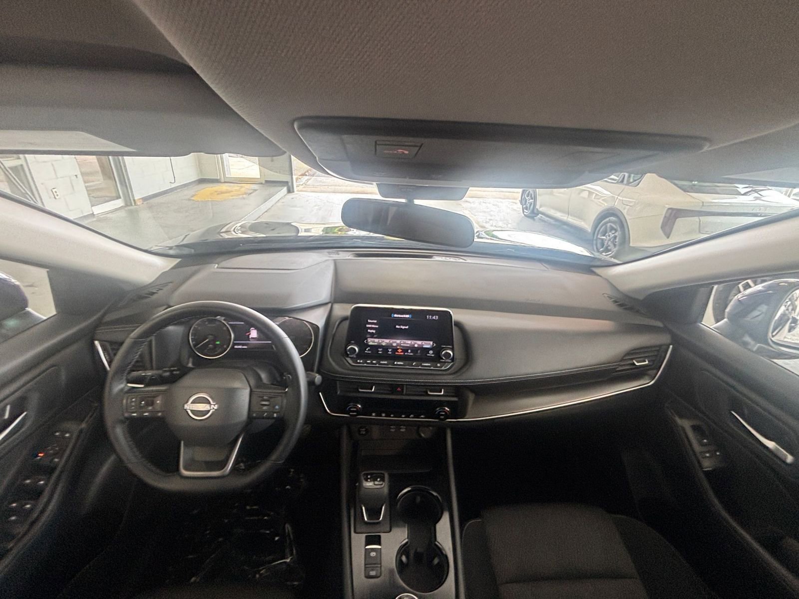 Thumbnail: 2025 Nissan Rogue - 35