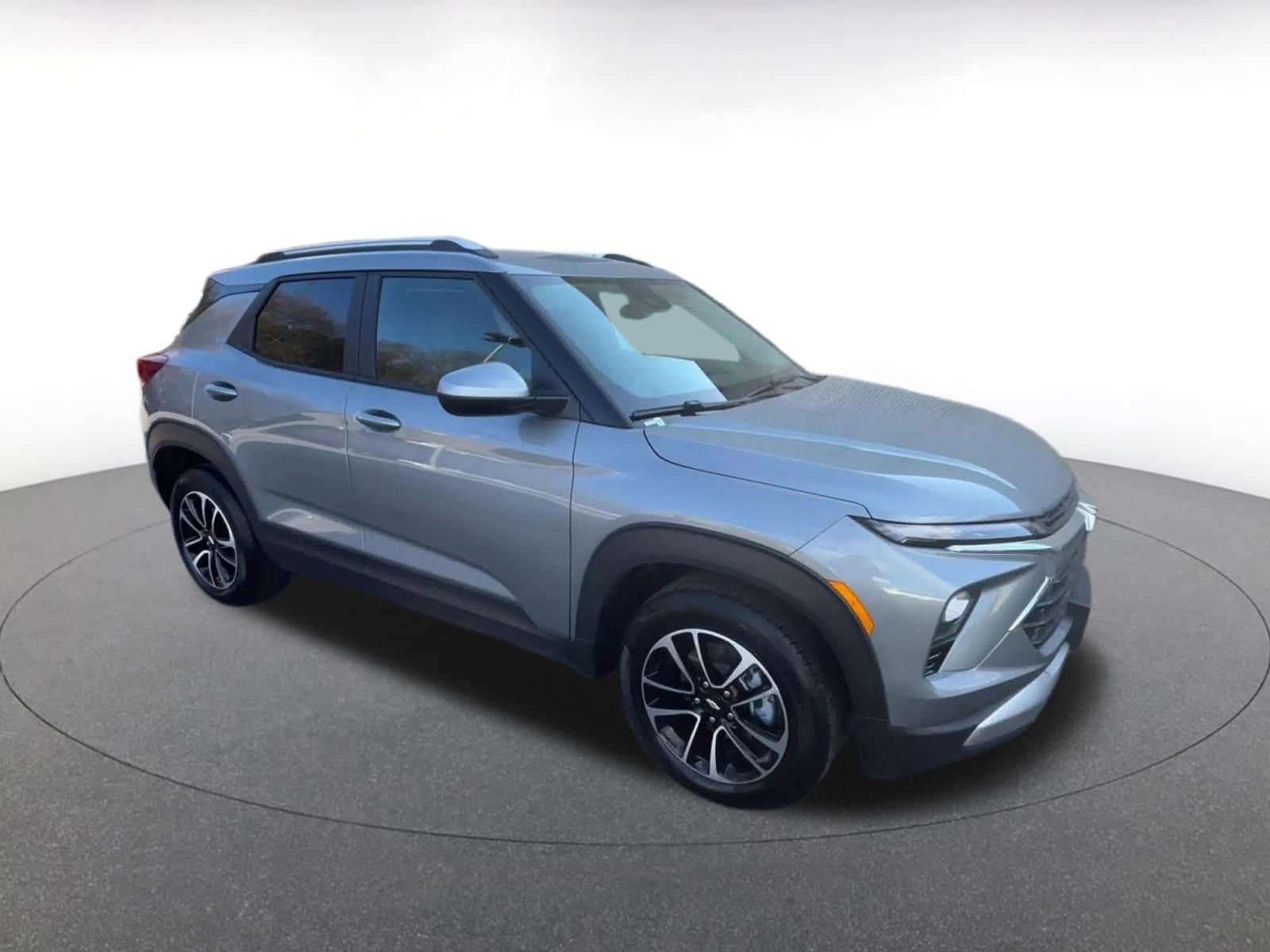 Thumbnail: 2025 Chevrolet TrailBlazer - 1