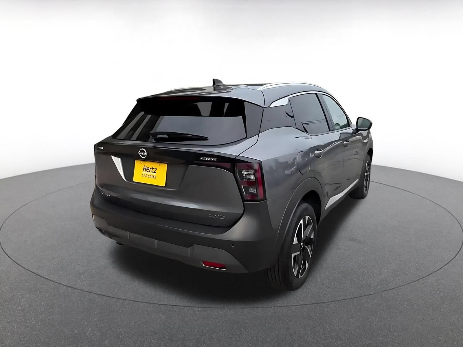 Thumbnail: 2026 Nissan Kicks - 13