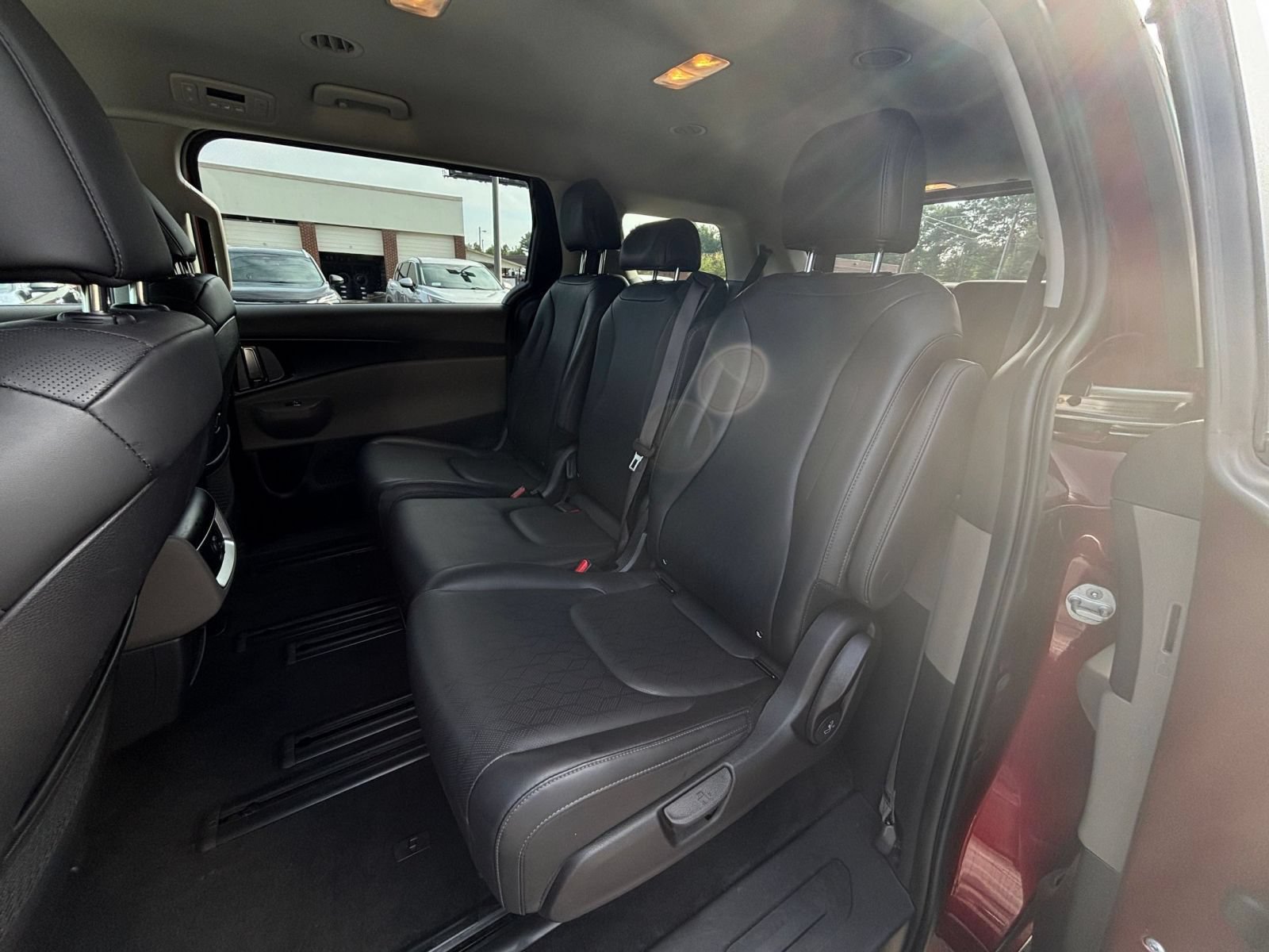 Thumbnail: 2026 Kia Carnival - 28