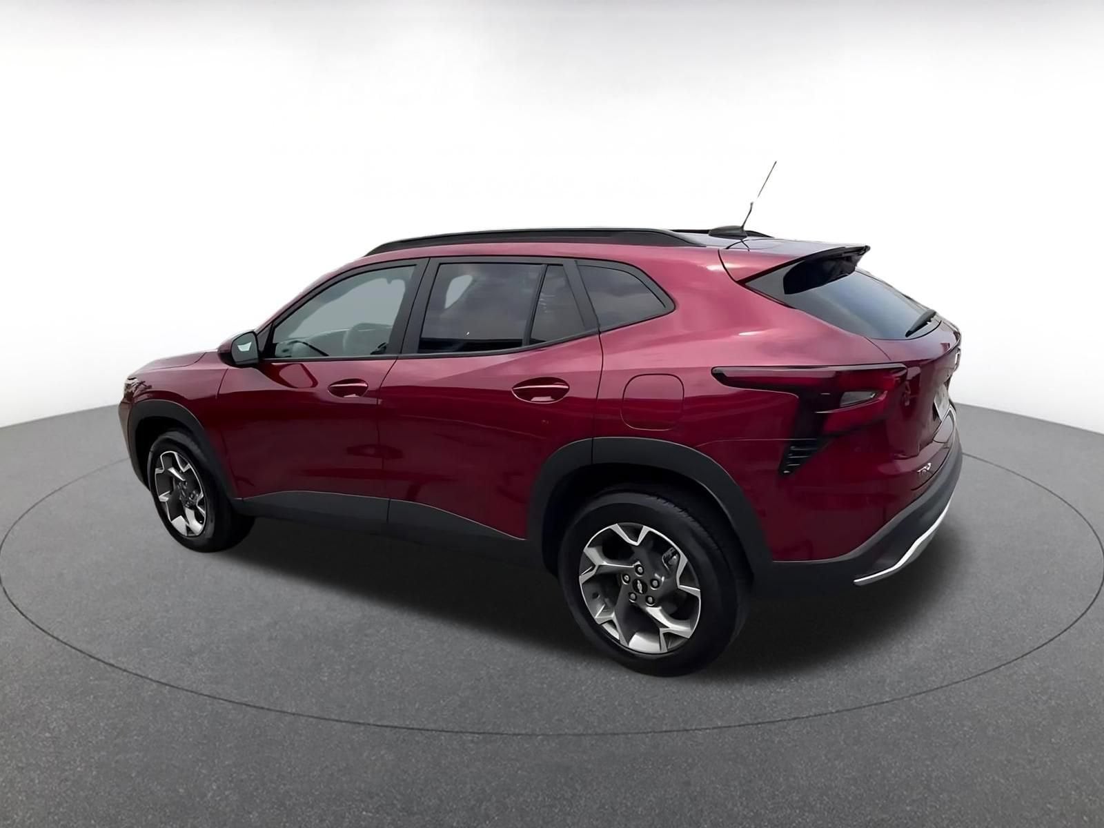 Thumbnail: 2025 Chevrolet Trax - 10