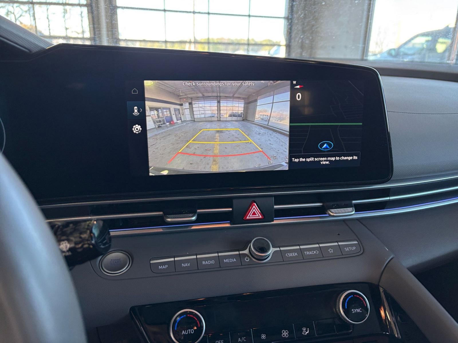 Thumbnail: 2025 Hyundai Elantra - 23