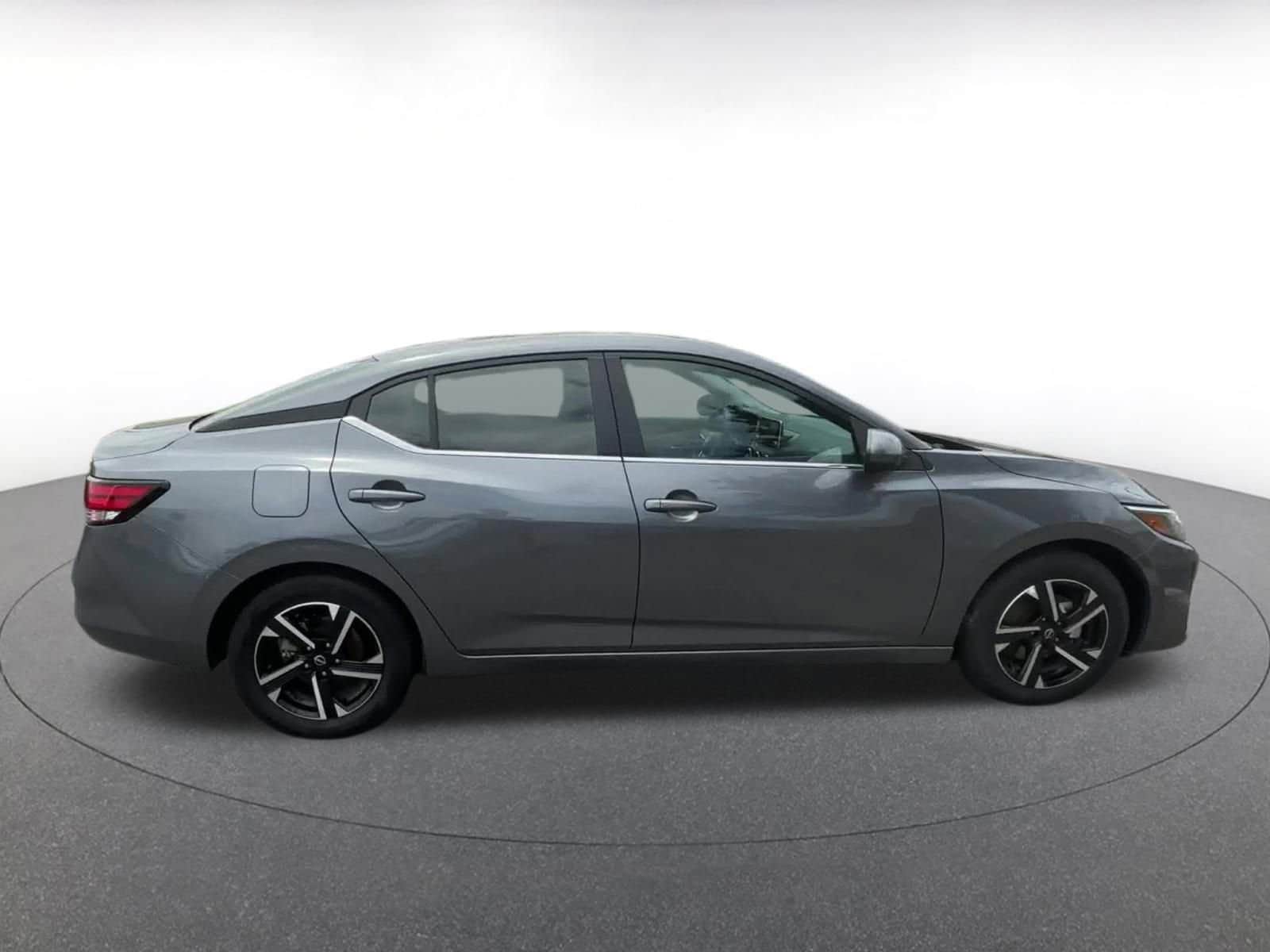 2024 Nissan Sentra SV 16