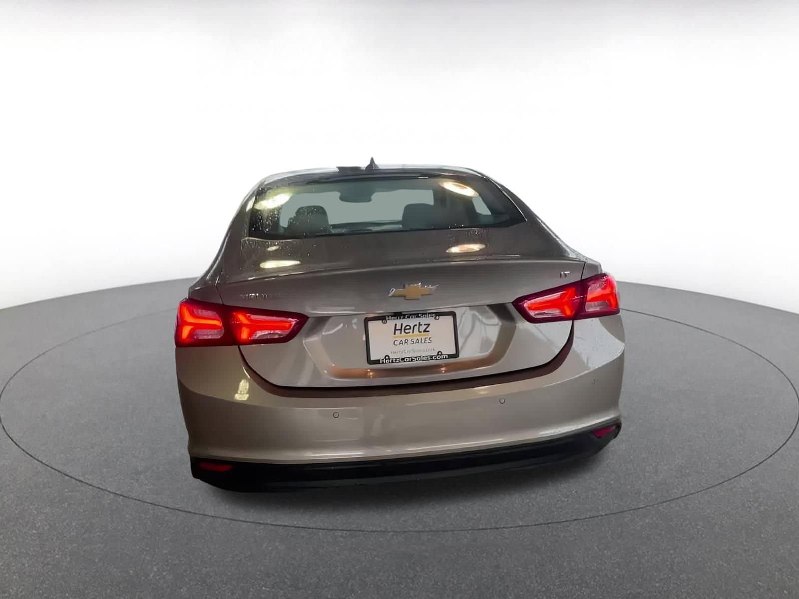 Thumbnail: 2024 Chevrolet Malibu - 12