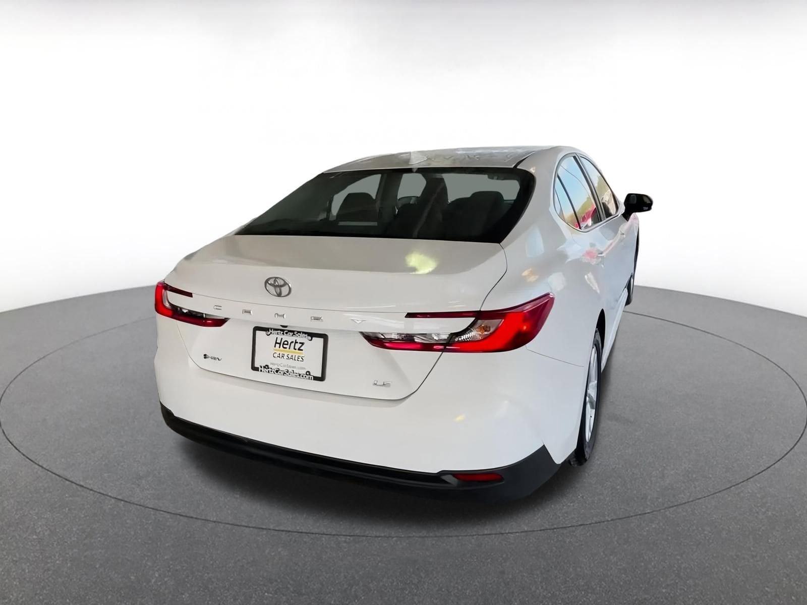 Thumbnail: 2025 Toyota Camry - 15