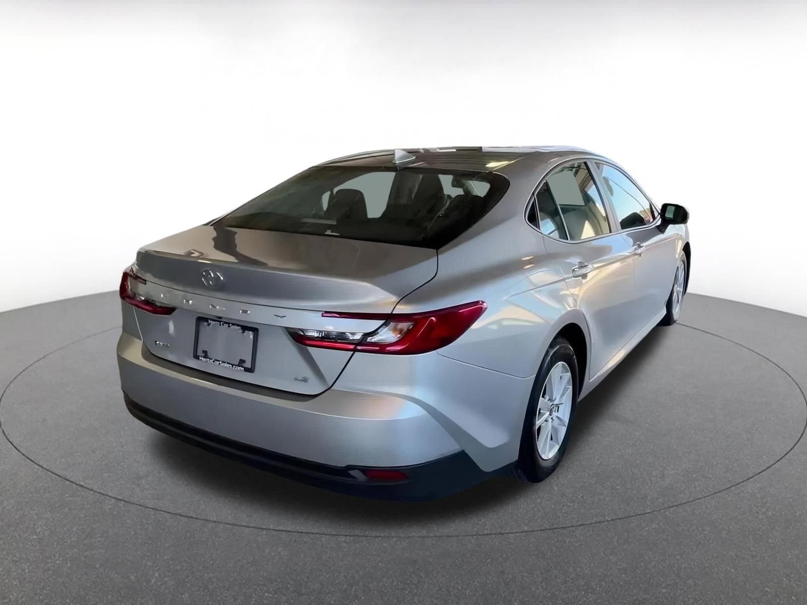 Thumbnail: 2025 Toyota Camry - 18