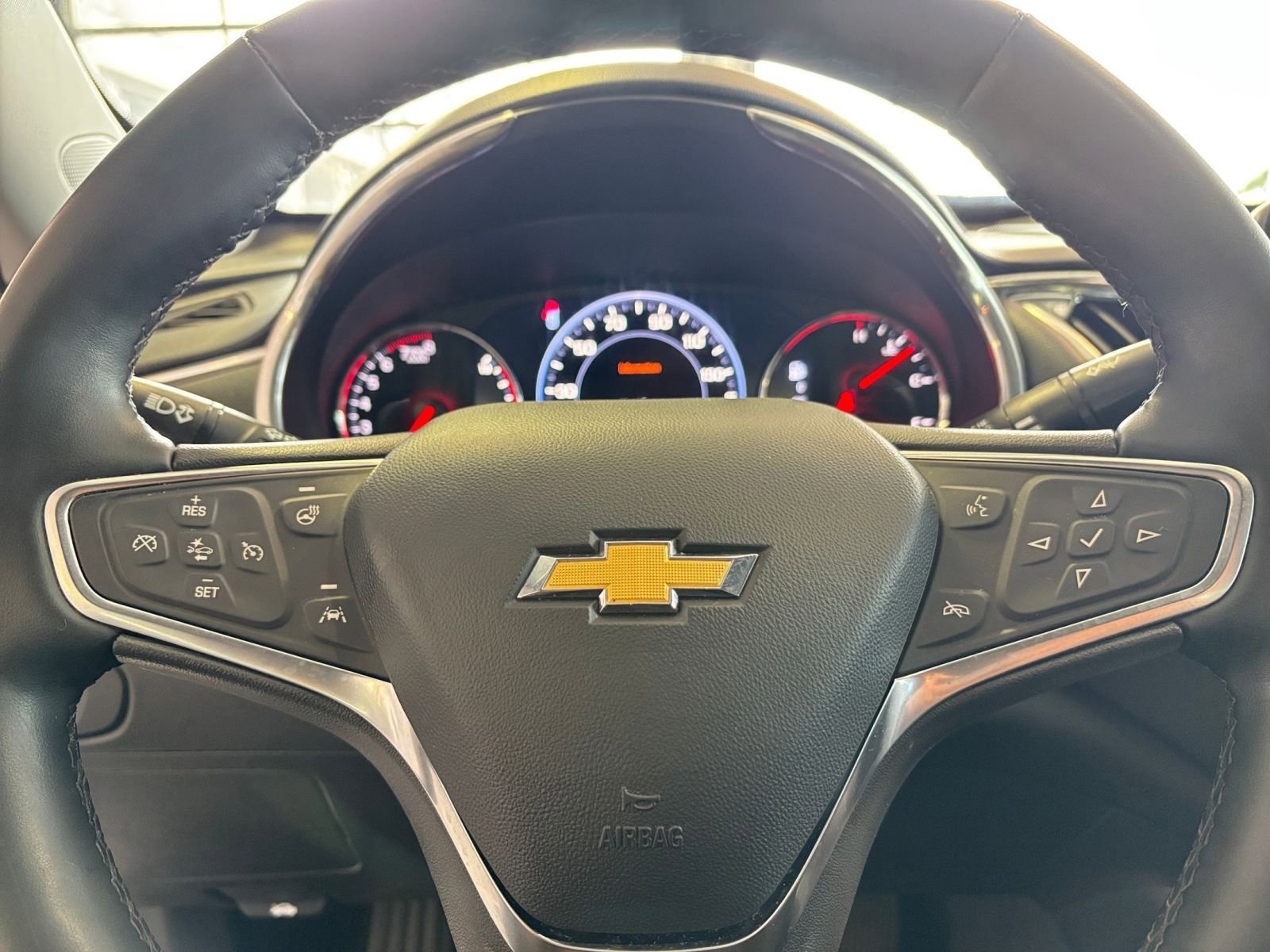 Thumbnail: 2024 Chevrolet Malibu - 28