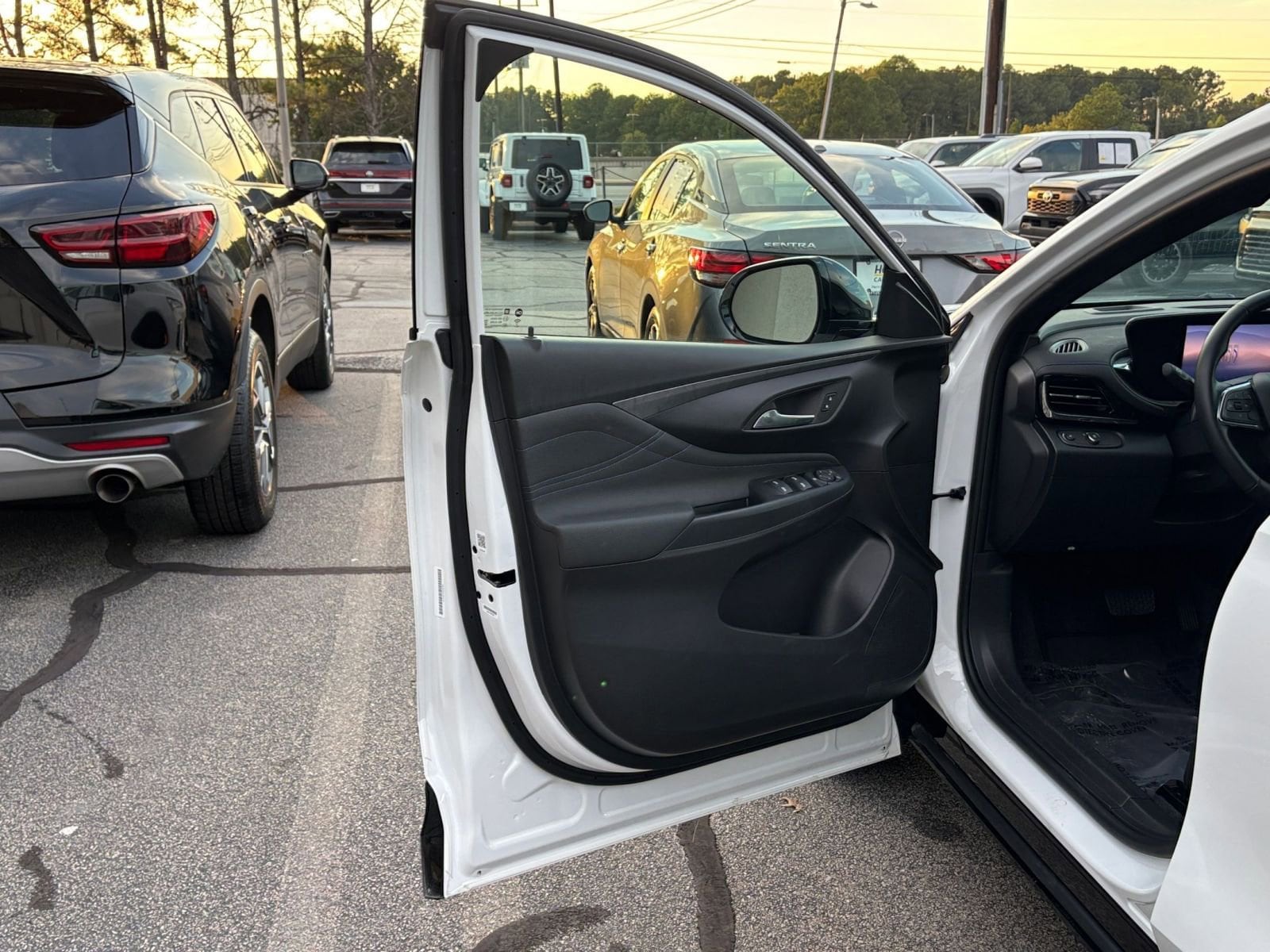 Thumbnail: 2025 Buick Envista - 20