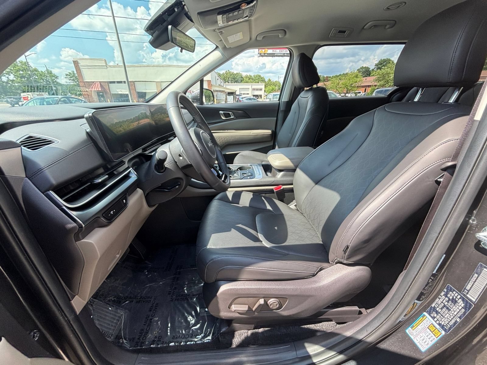Thumbnail: 2026 Kia Carnival - 28