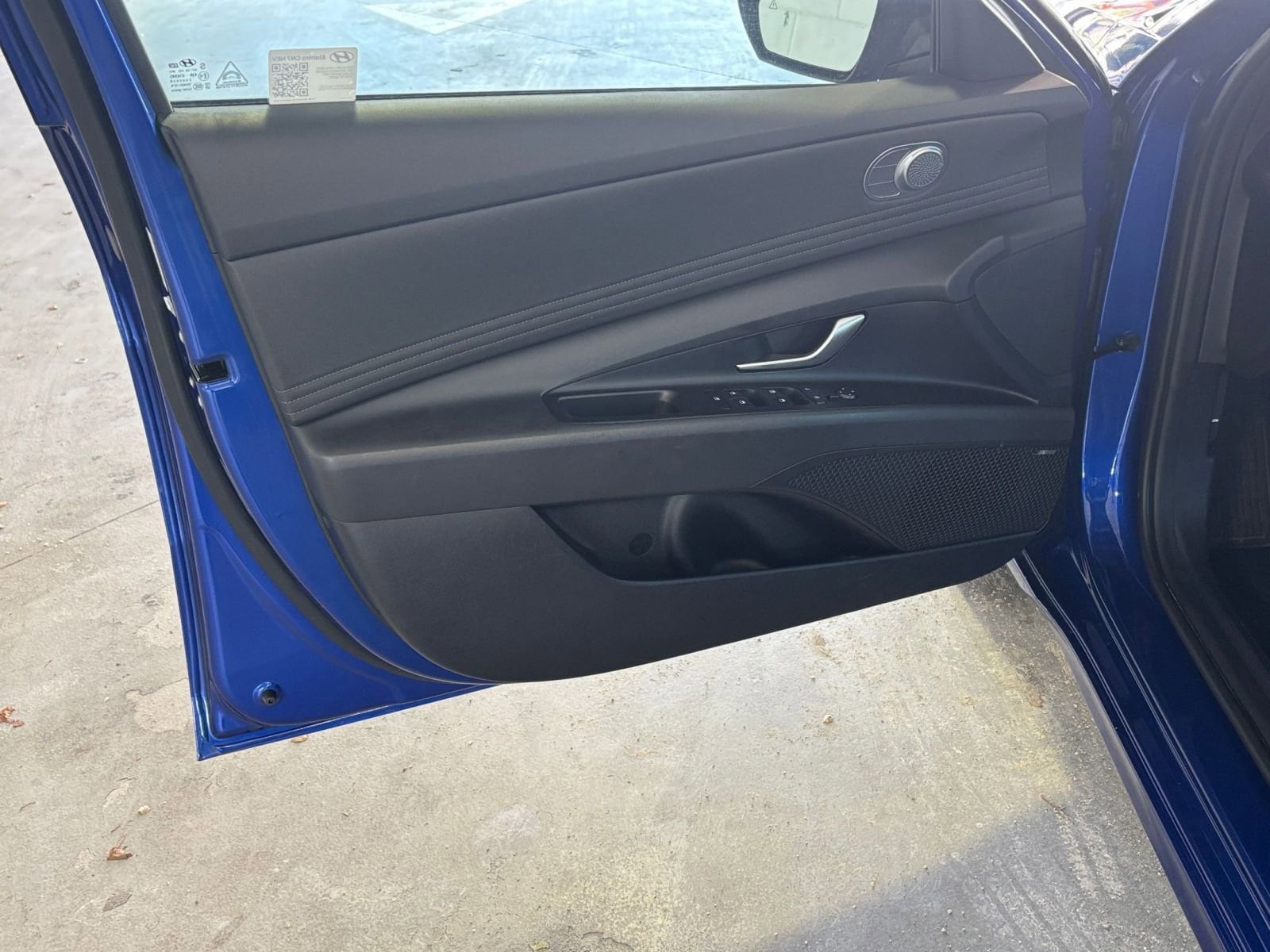 Thumbnail: 2025 Hyundai Elantra - 22