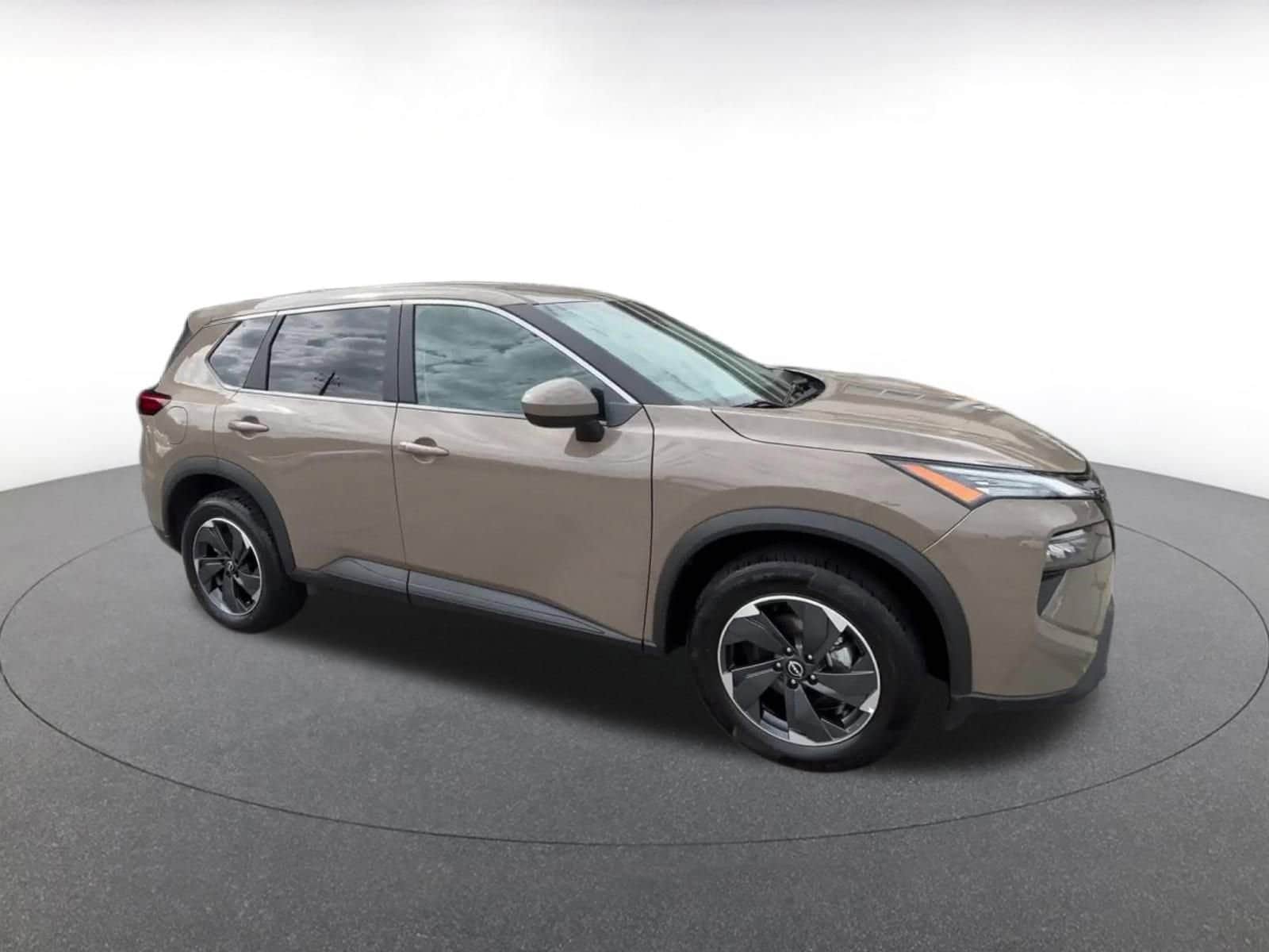Thumbnail: 2025 Nissan Rogue - 2