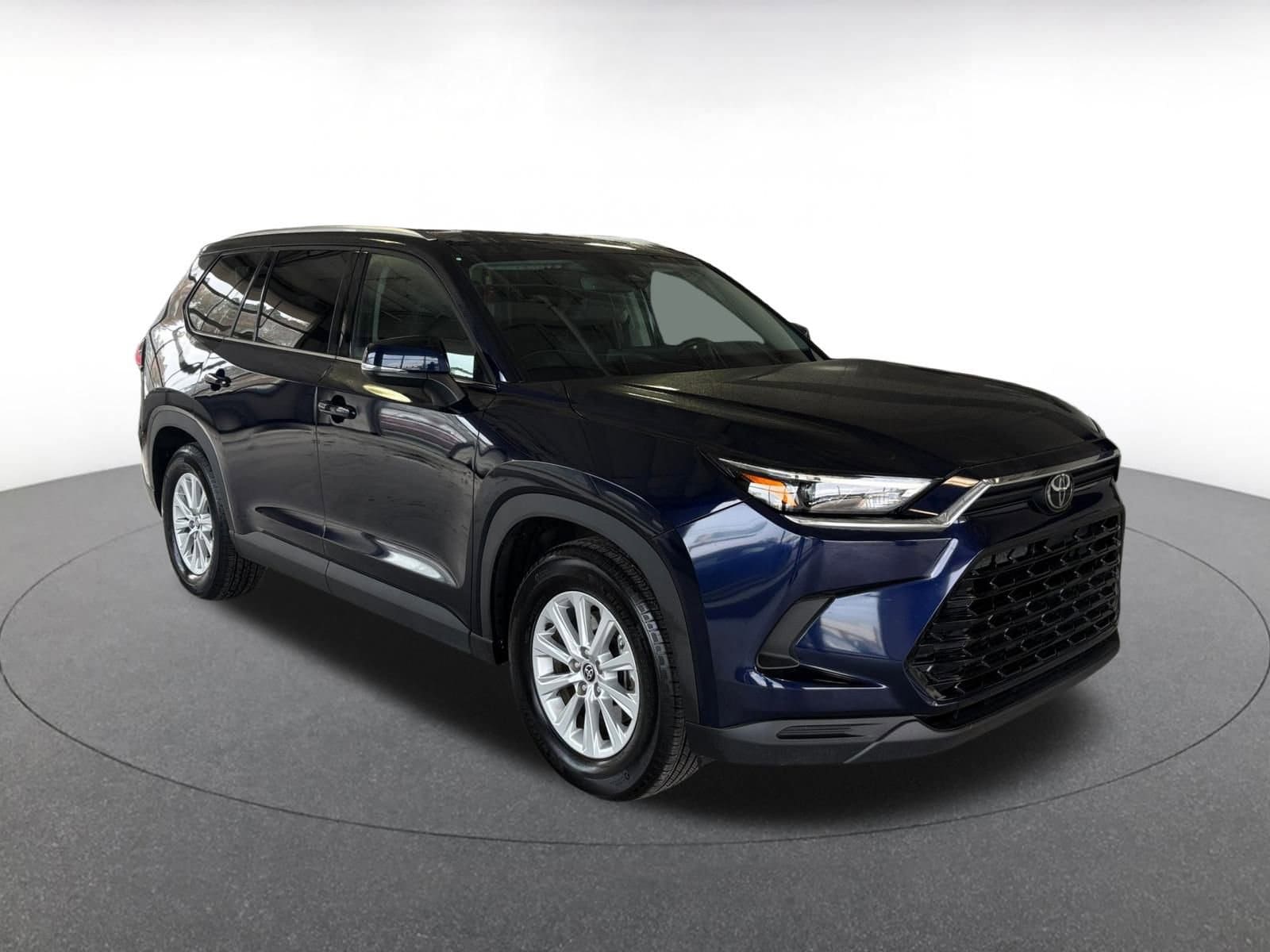 Thumbnail: 2025 Toyota Grand Highlander - 1