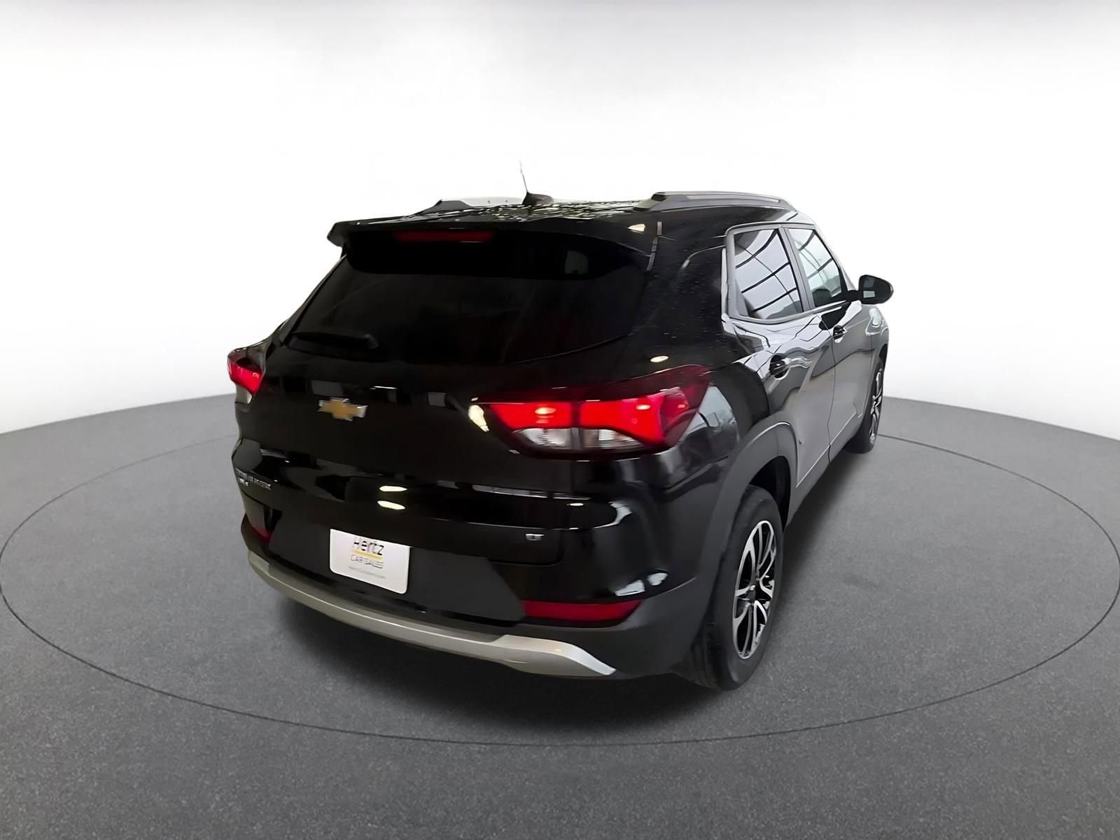 Thumbnail: 2025 Chevrolet TrailBlazer - 15