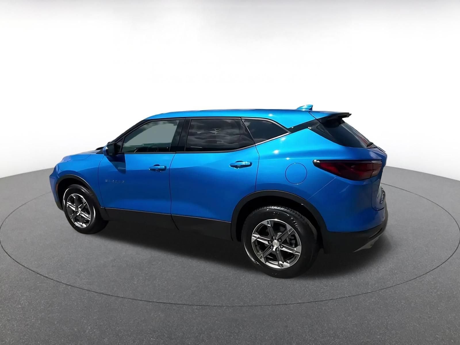Thumbnail: 2025 Chevrolet Blazer - 9