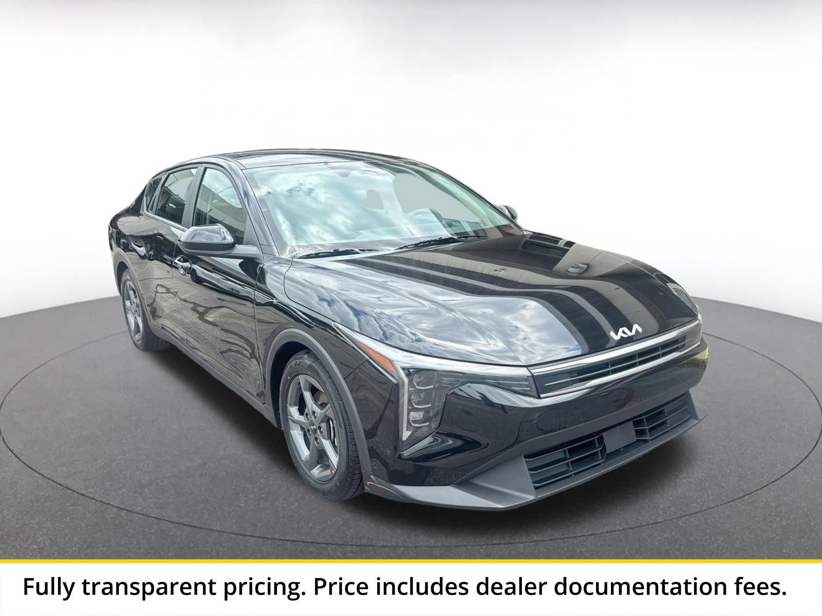 Thumbnail: 2025 Kia K4 - 1