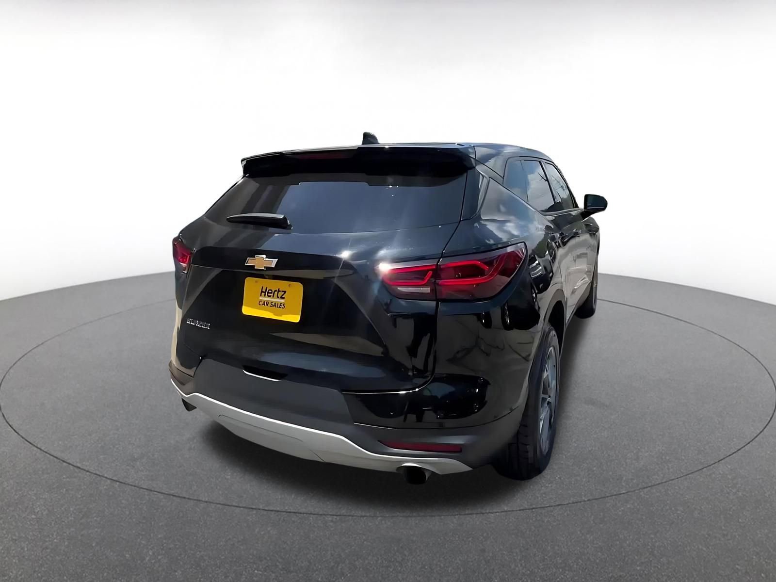 Thumbnail: 2025 Chevrolet Blazer - 15