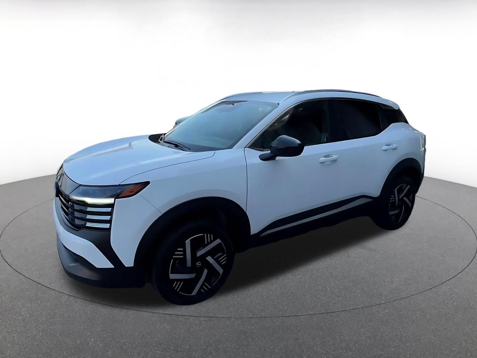 Thumbnail: 2026 Nissan Kicks - 6