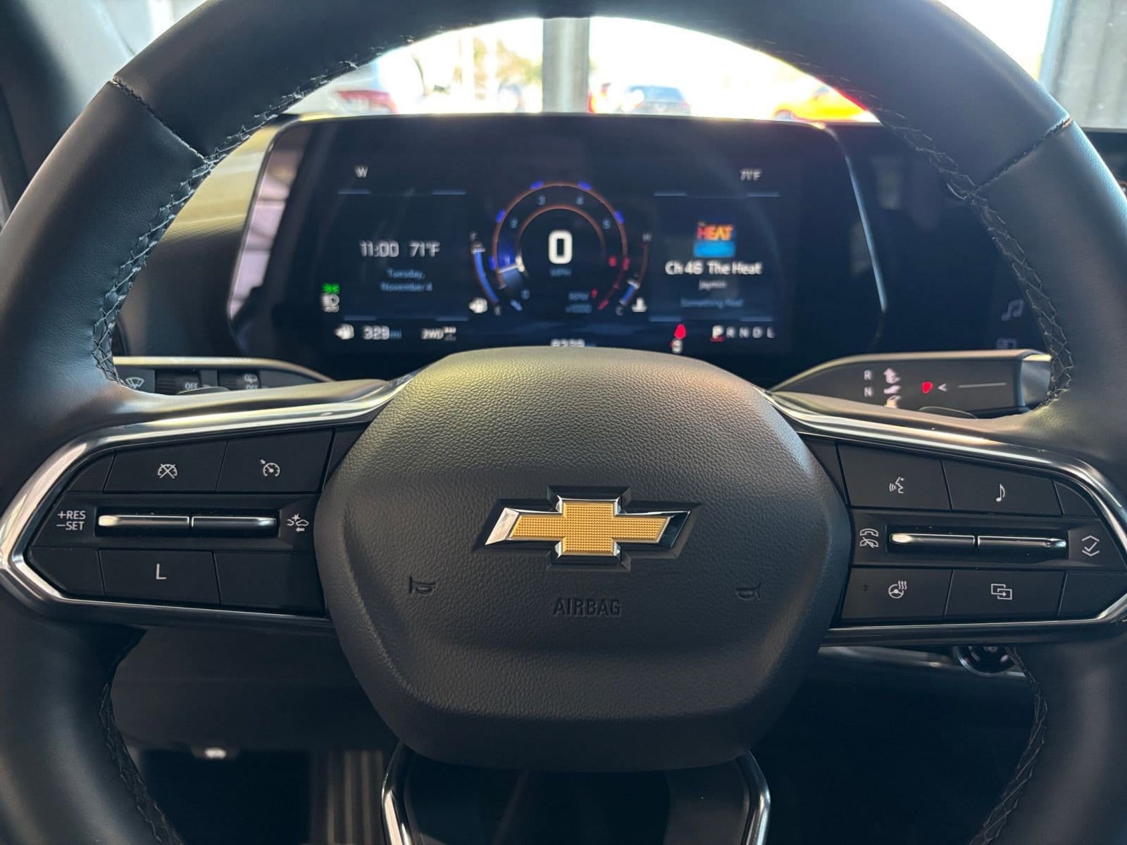 Thumbnail: 2025 Chevrolet Equinox - 32