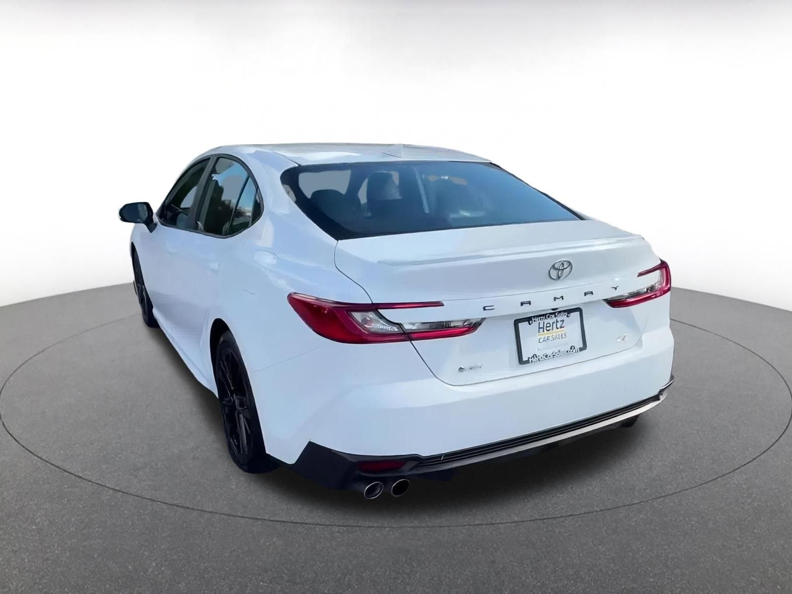 Thumbnail: 2025 Toyota Camry - 11