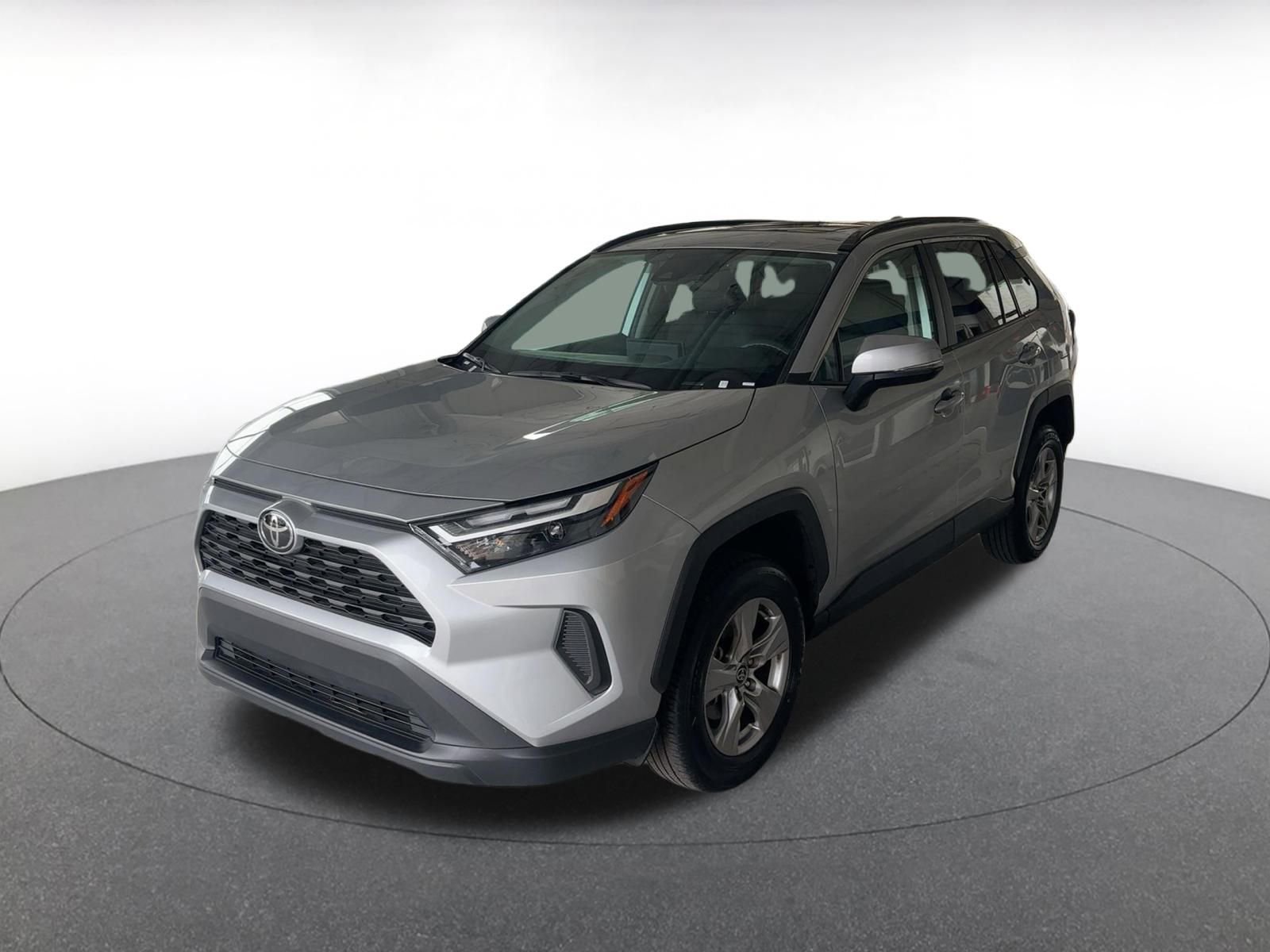 Thumbnail: 2025 Toyota RAV4 - 7